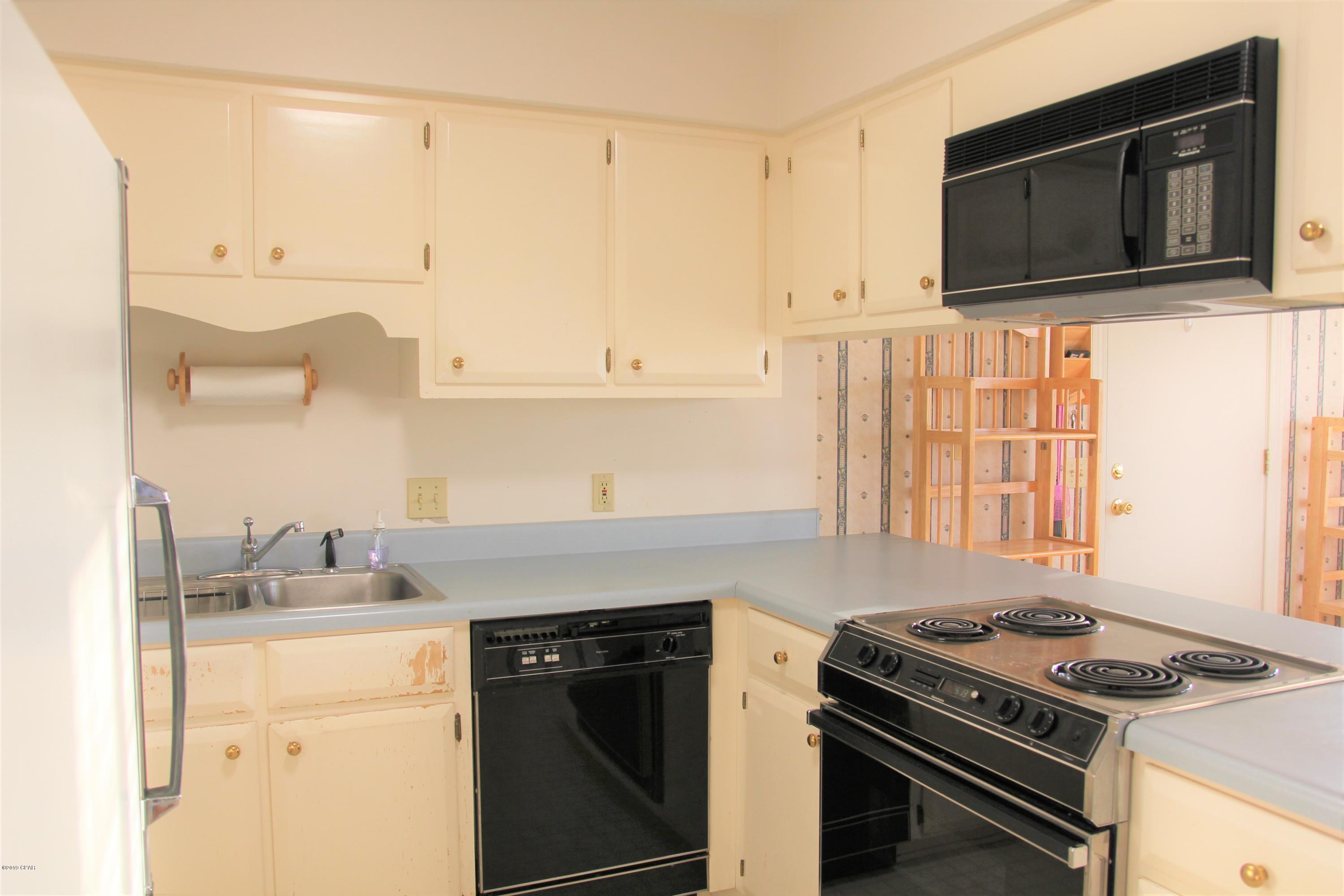 Candlewick Acres - Residential