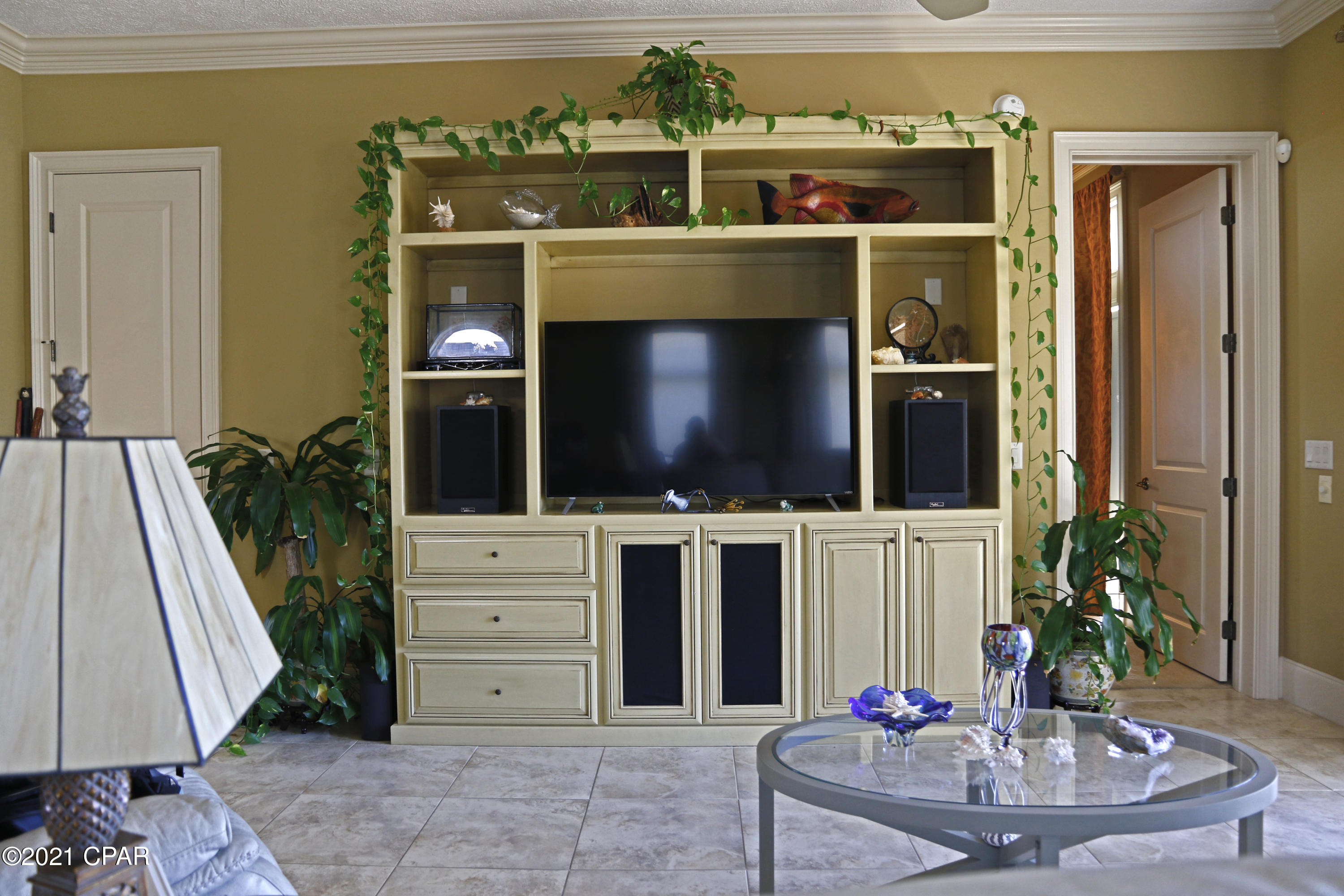 Jamaican Lake - Residential