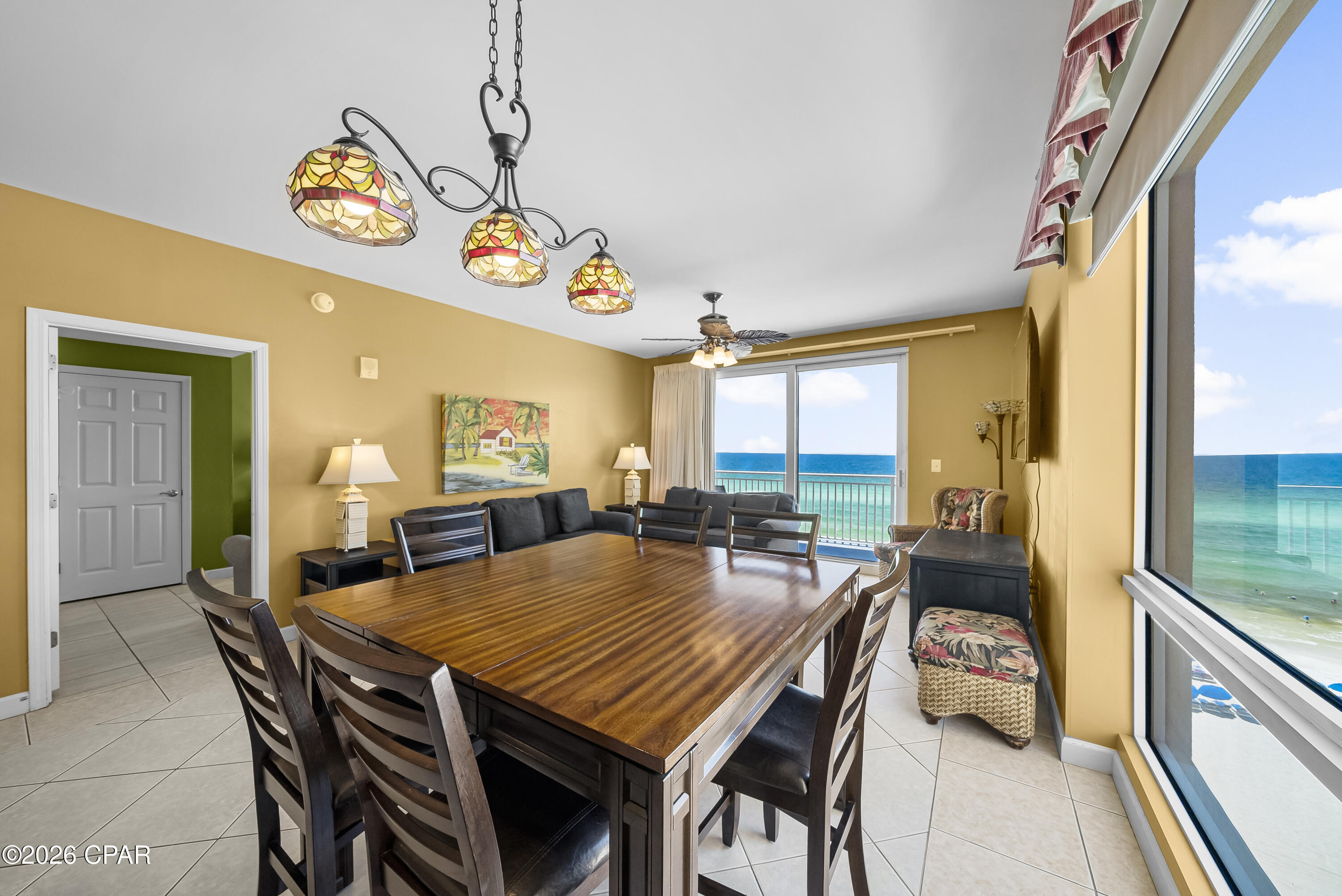 Splash Condo - Residential