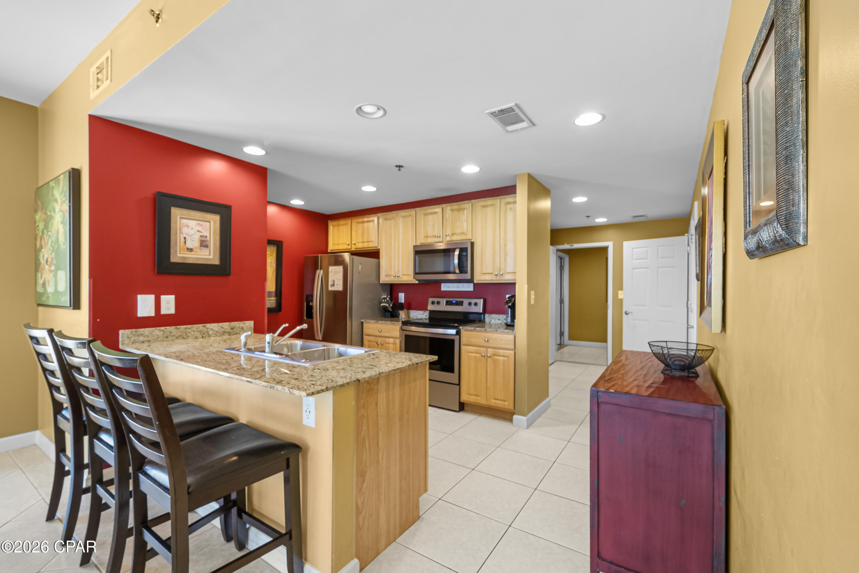 Splash Condo - Residential