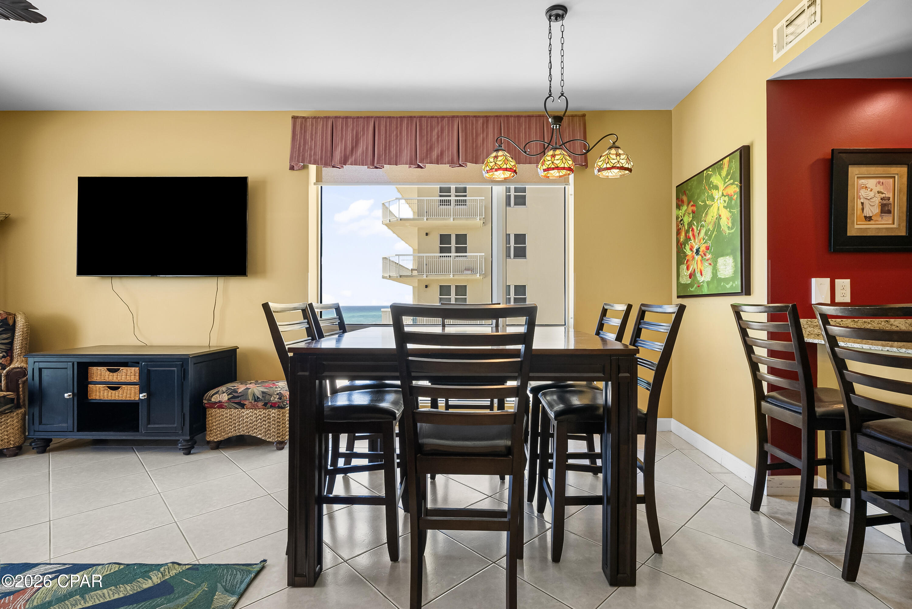 Splash Condo - Residential