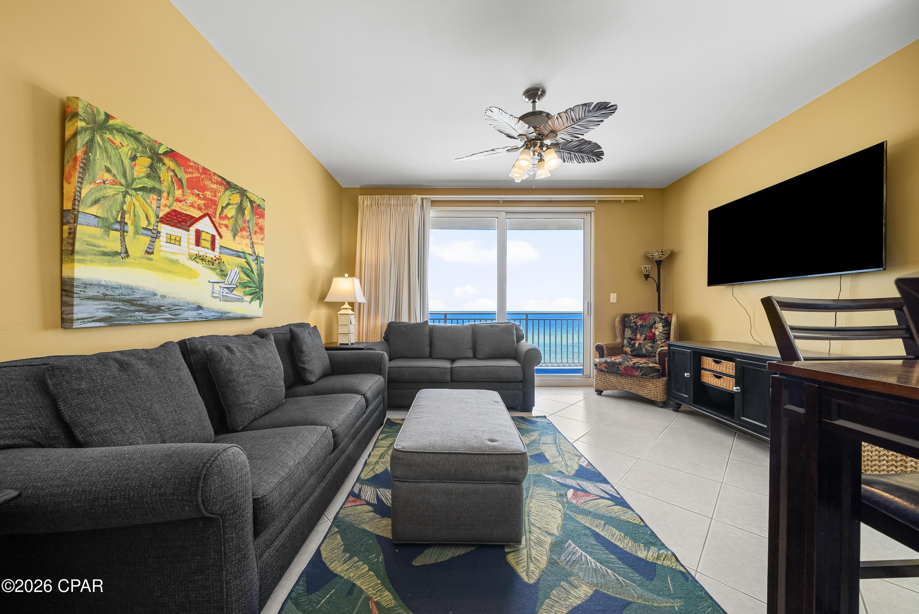 Splash Condo - Residential