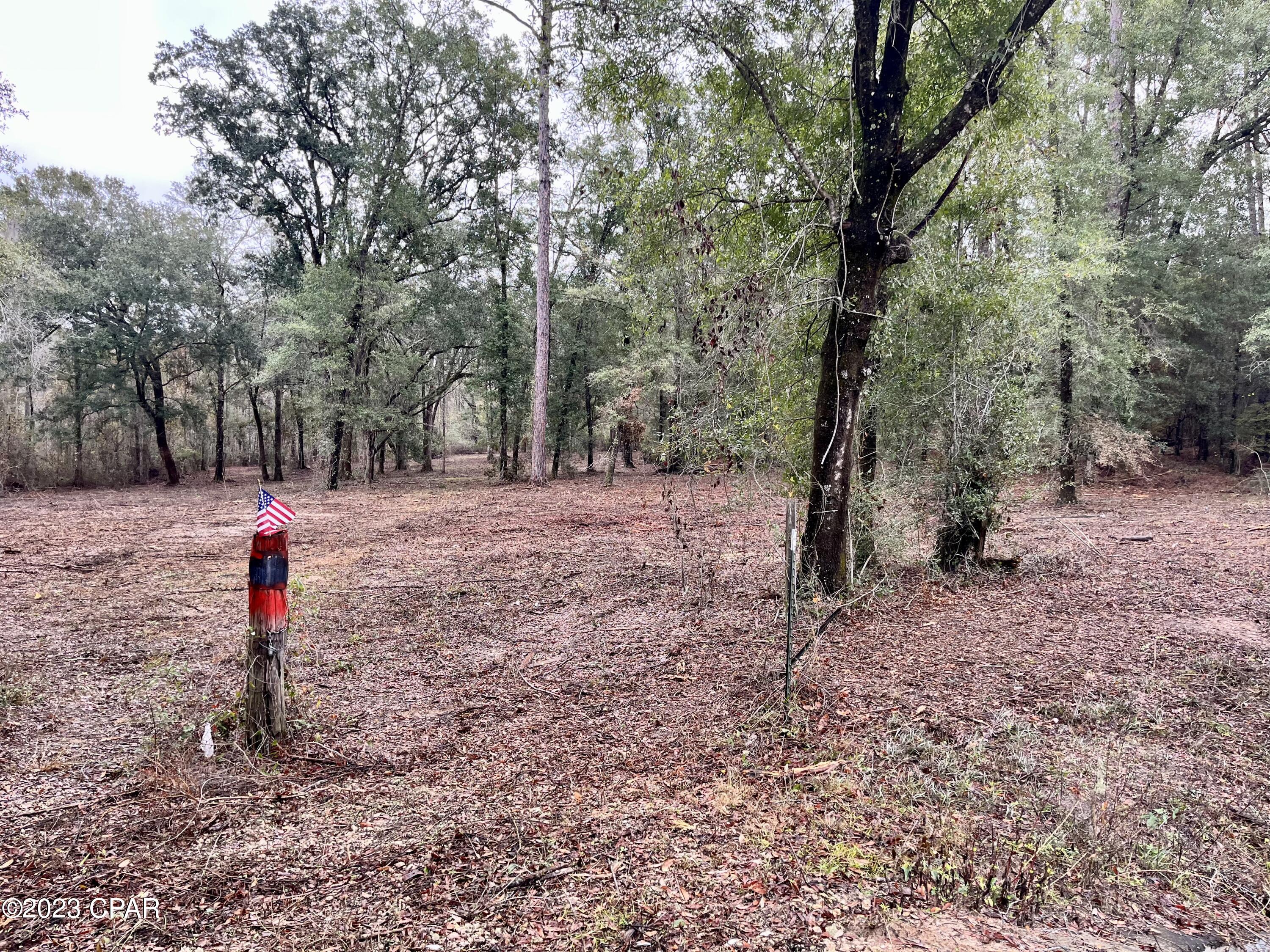 [No Recorded Subdiv] - Land