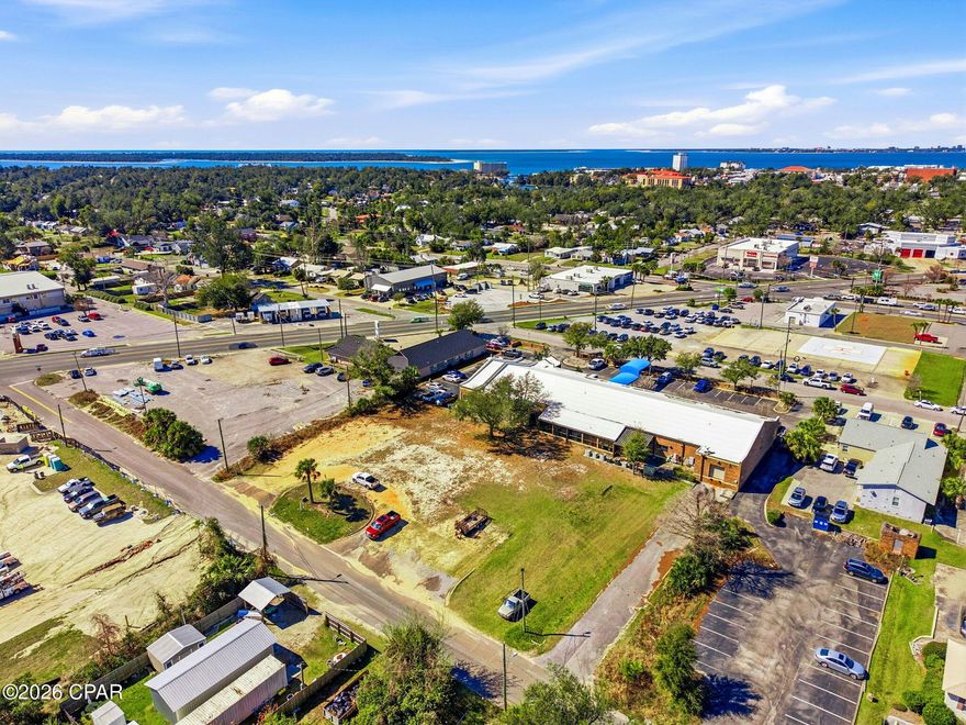 Commercial lot on N. Palo Alto Ave in Panama City, FL! This 0.694-acre vacant parcel offers high visibility, easy access, and excellent development potential. Perfect for retail, office, or mixed-use projects, the property provides ample space for parking and expansion. A rare opportunity to secure a well-located, growth-oriented site in a thriving neighborhood.