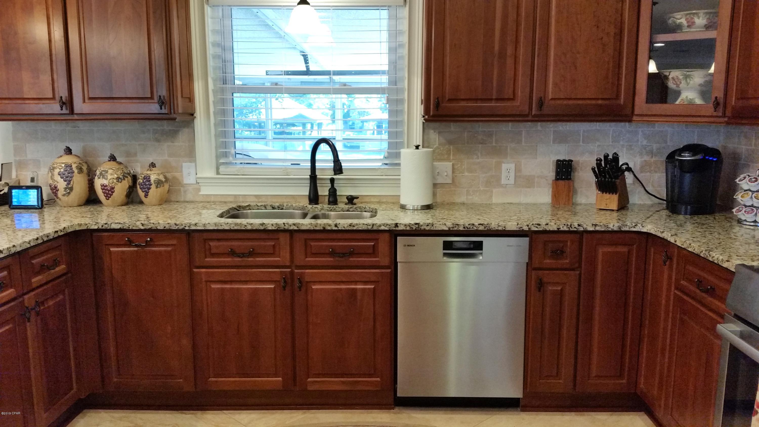 Pretty Bayou Replat - Residential