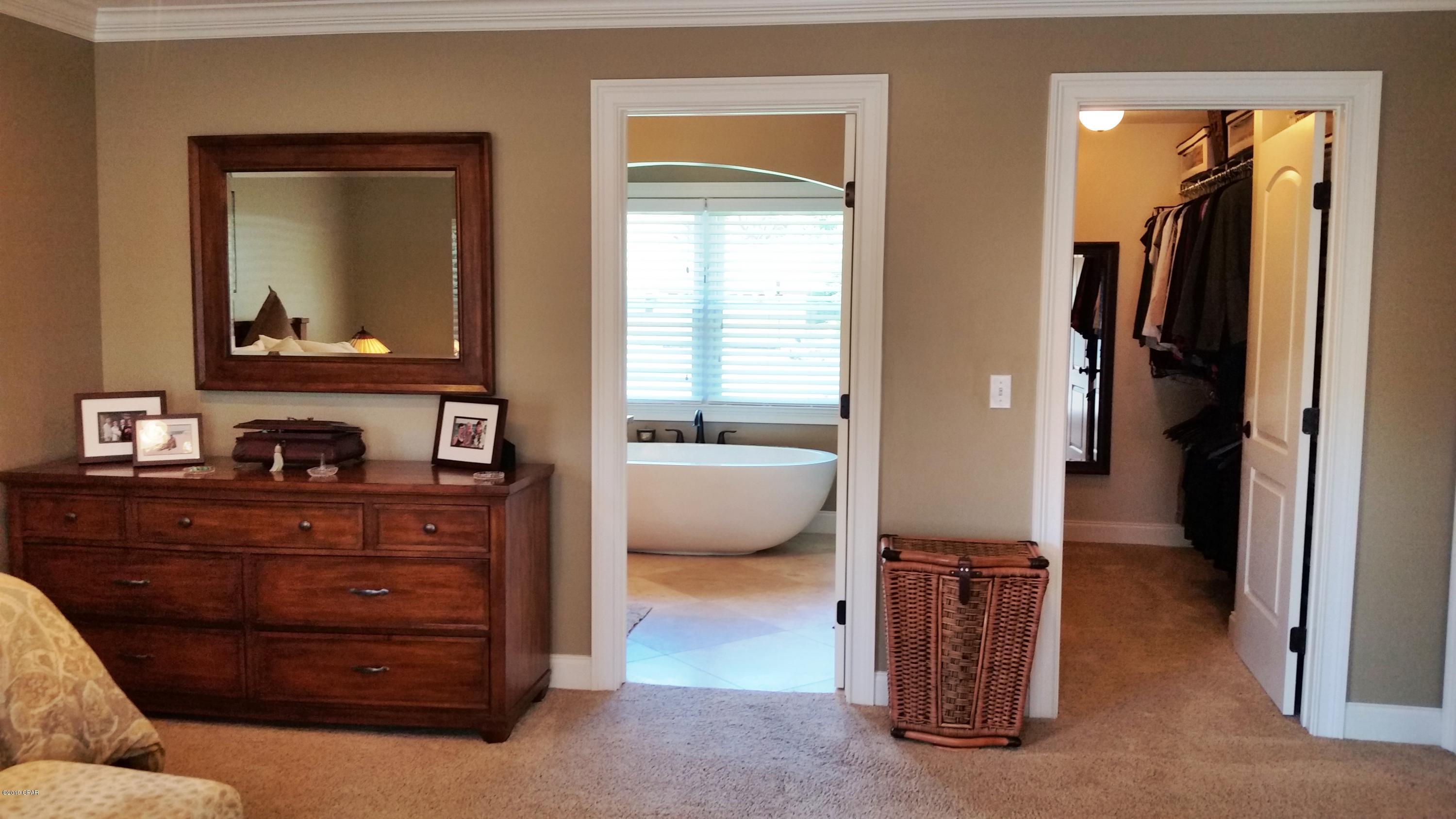 Pretty Bayou Replat - Residential