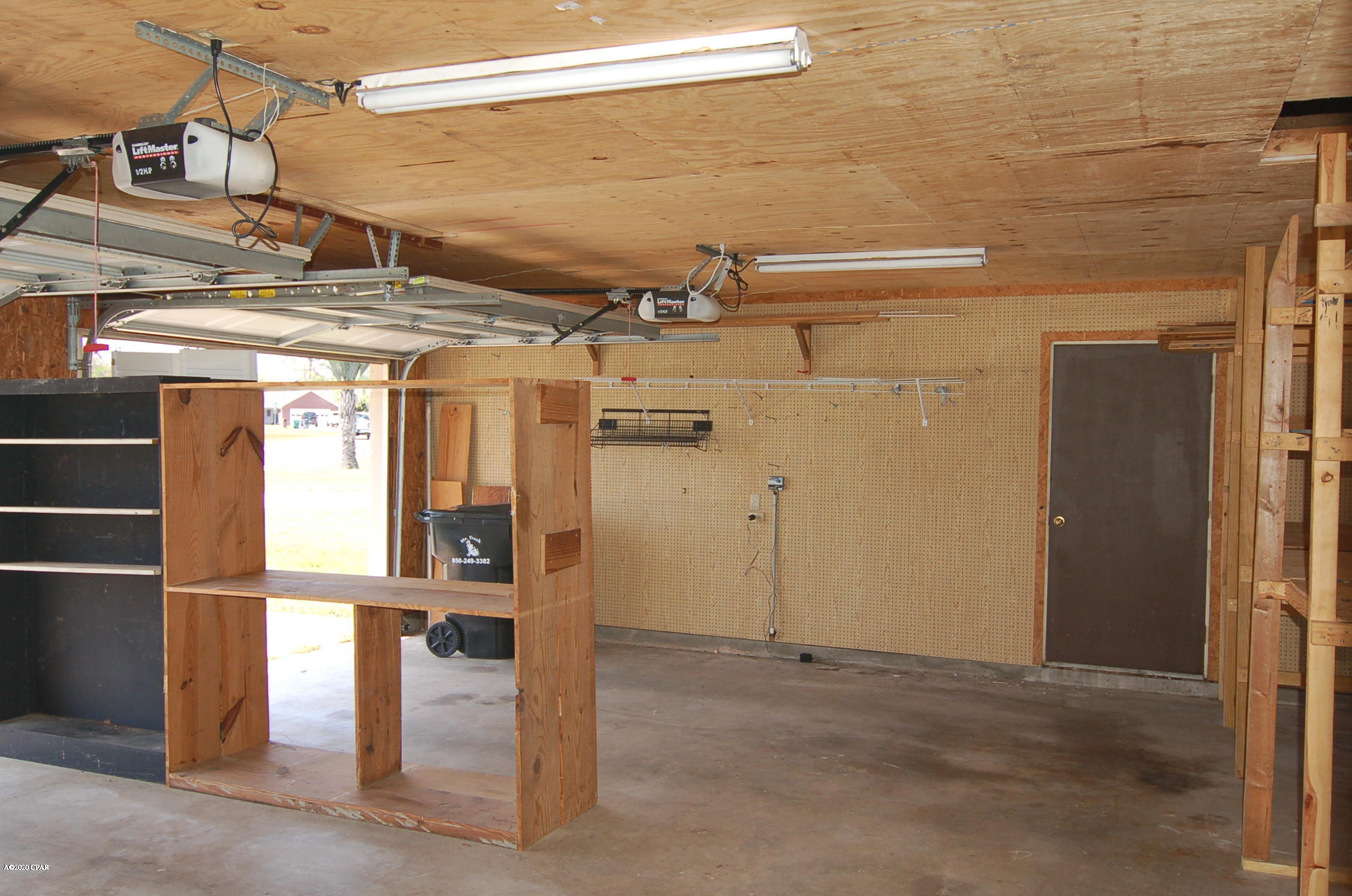 Colony Club - Residential