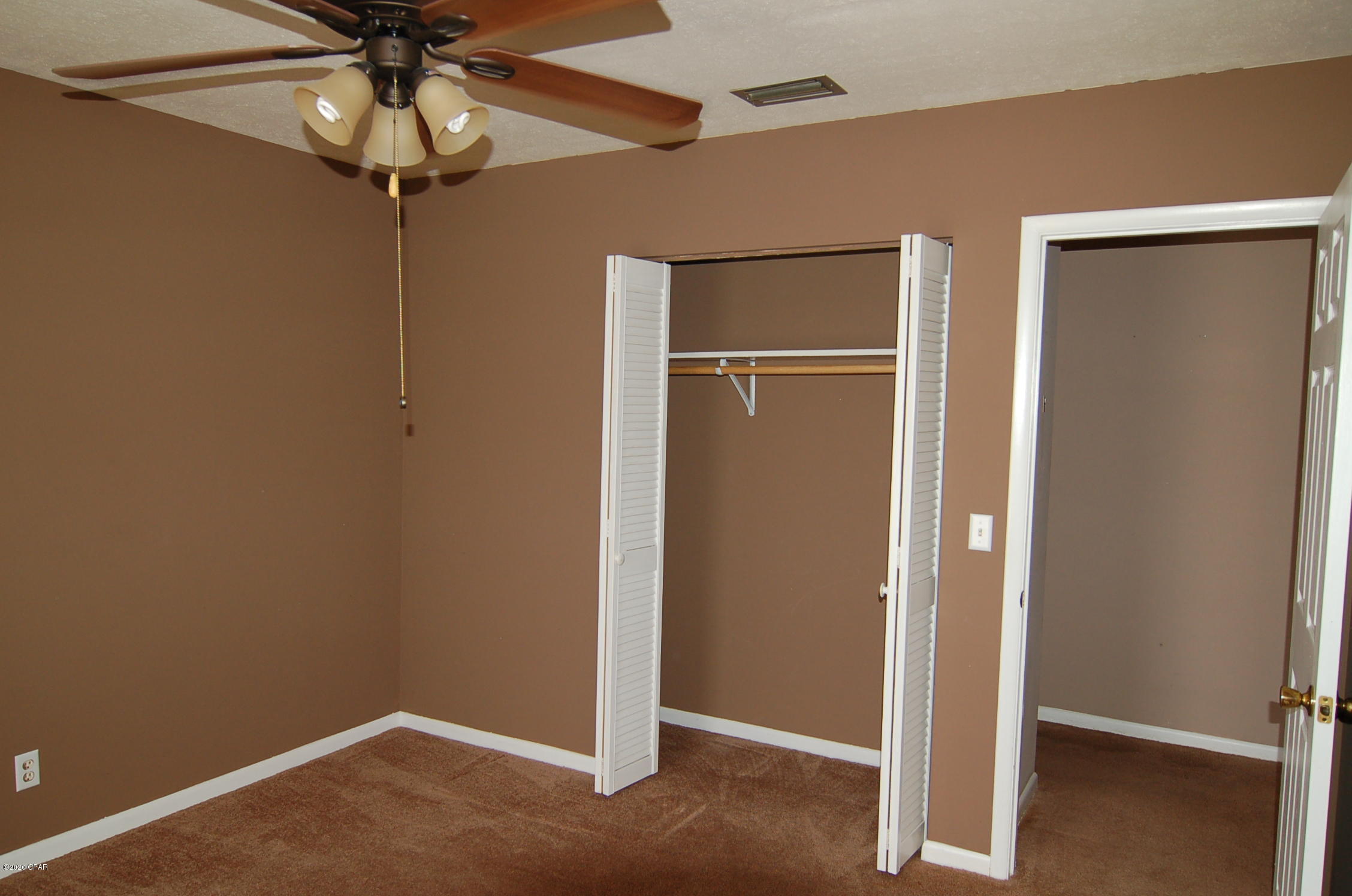 Colony Club - Residential