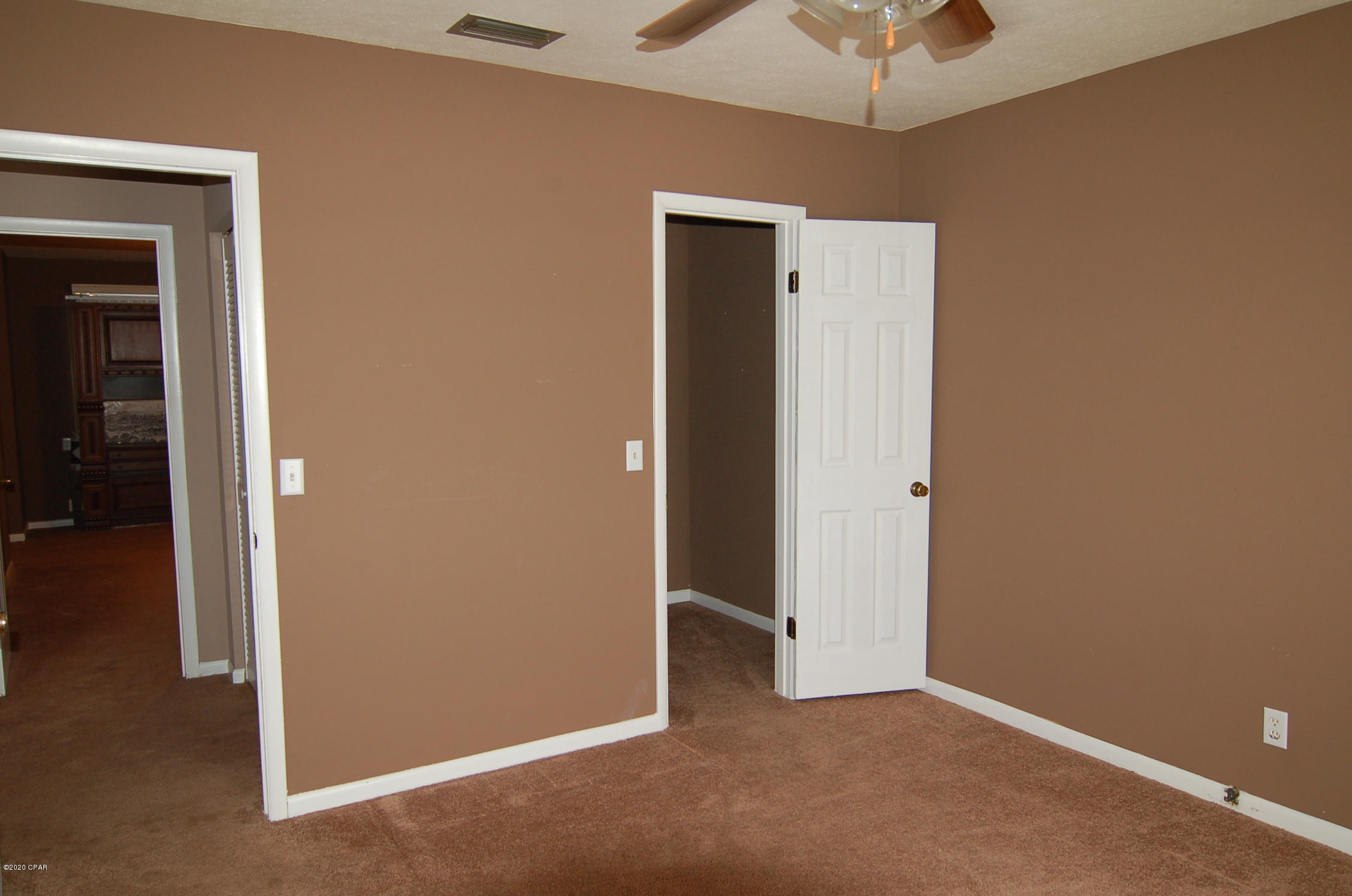 Colony Club - Residential