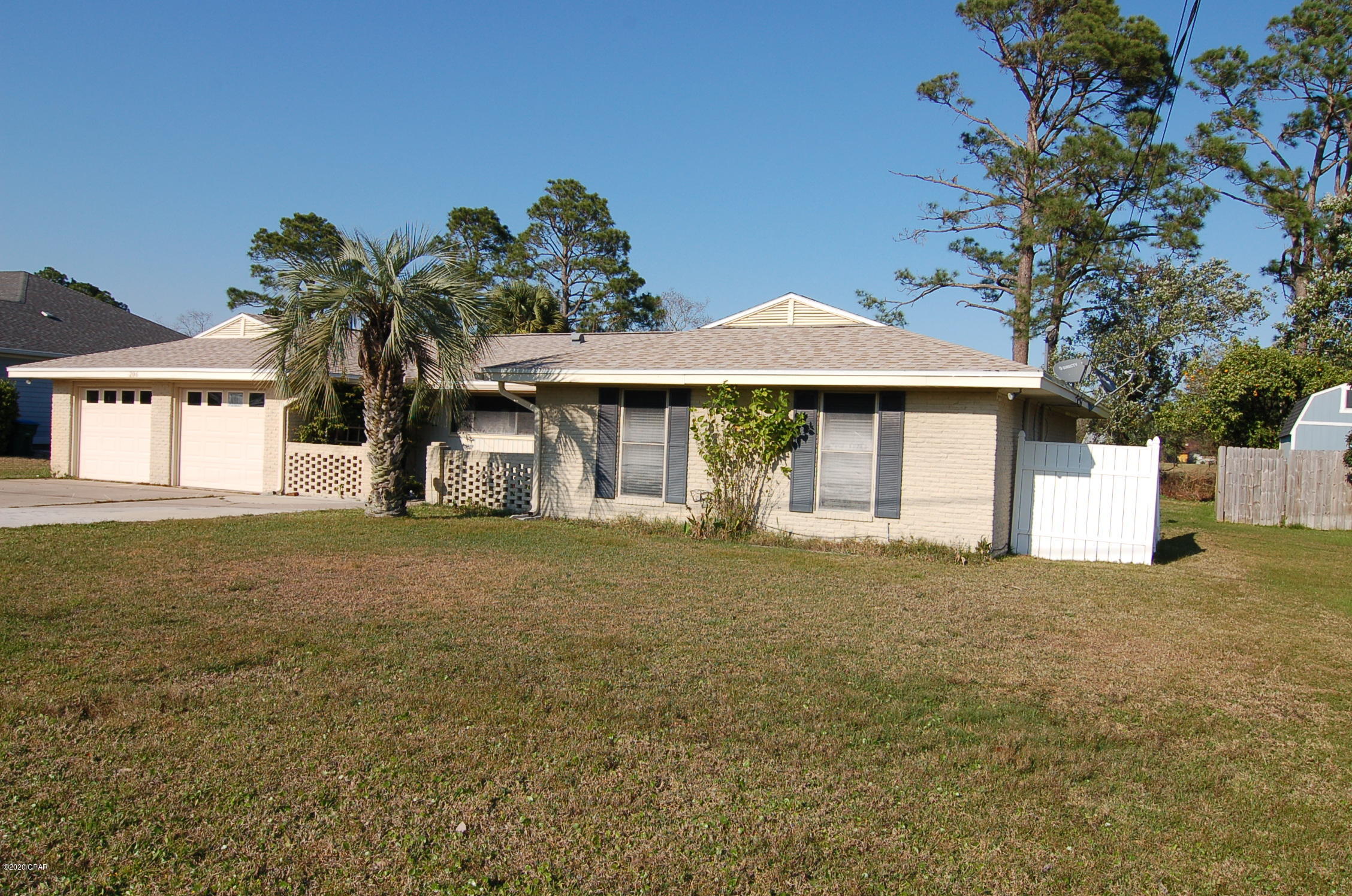 Colony Club - Residential