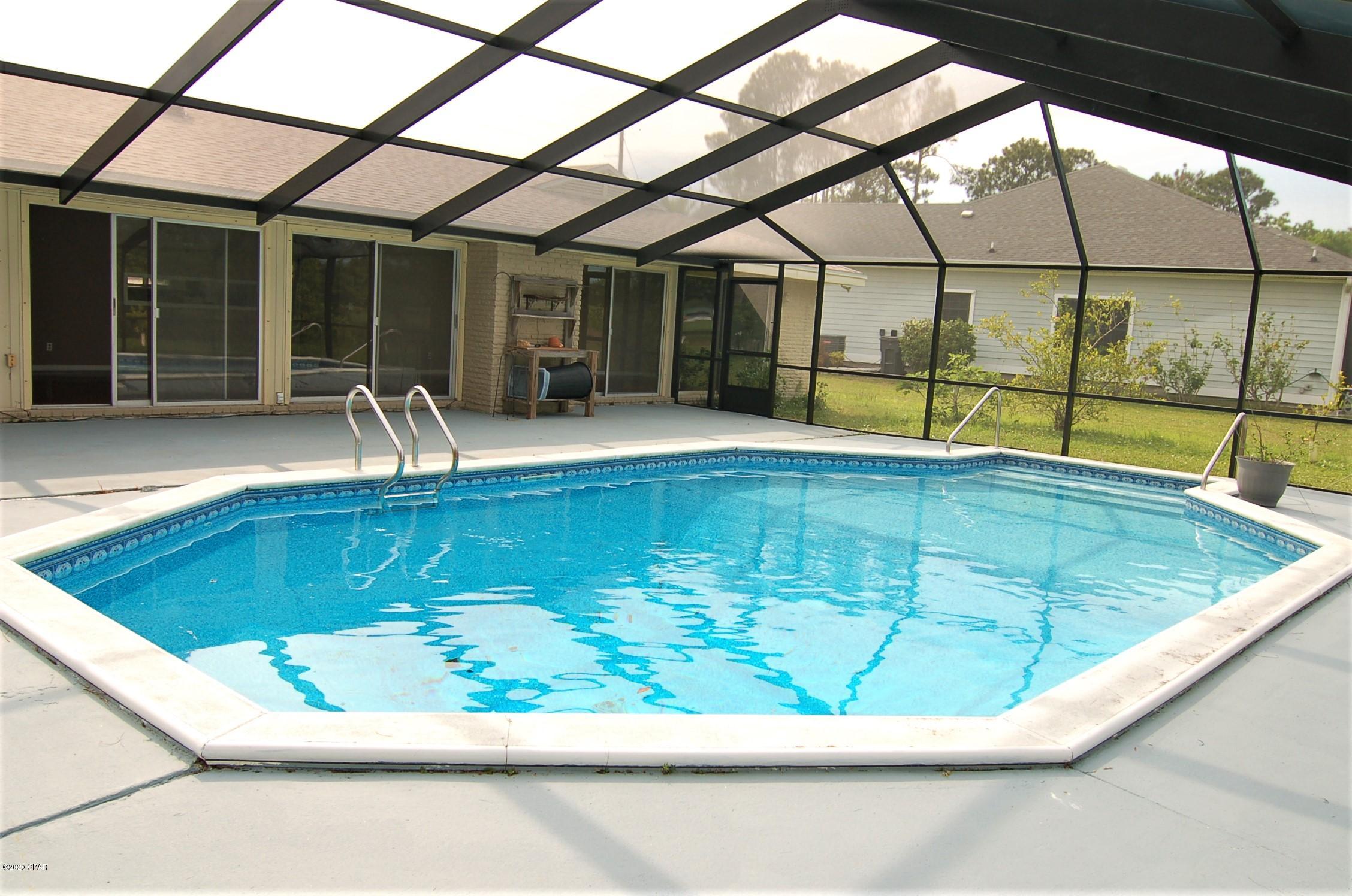 Colony Club - Residential