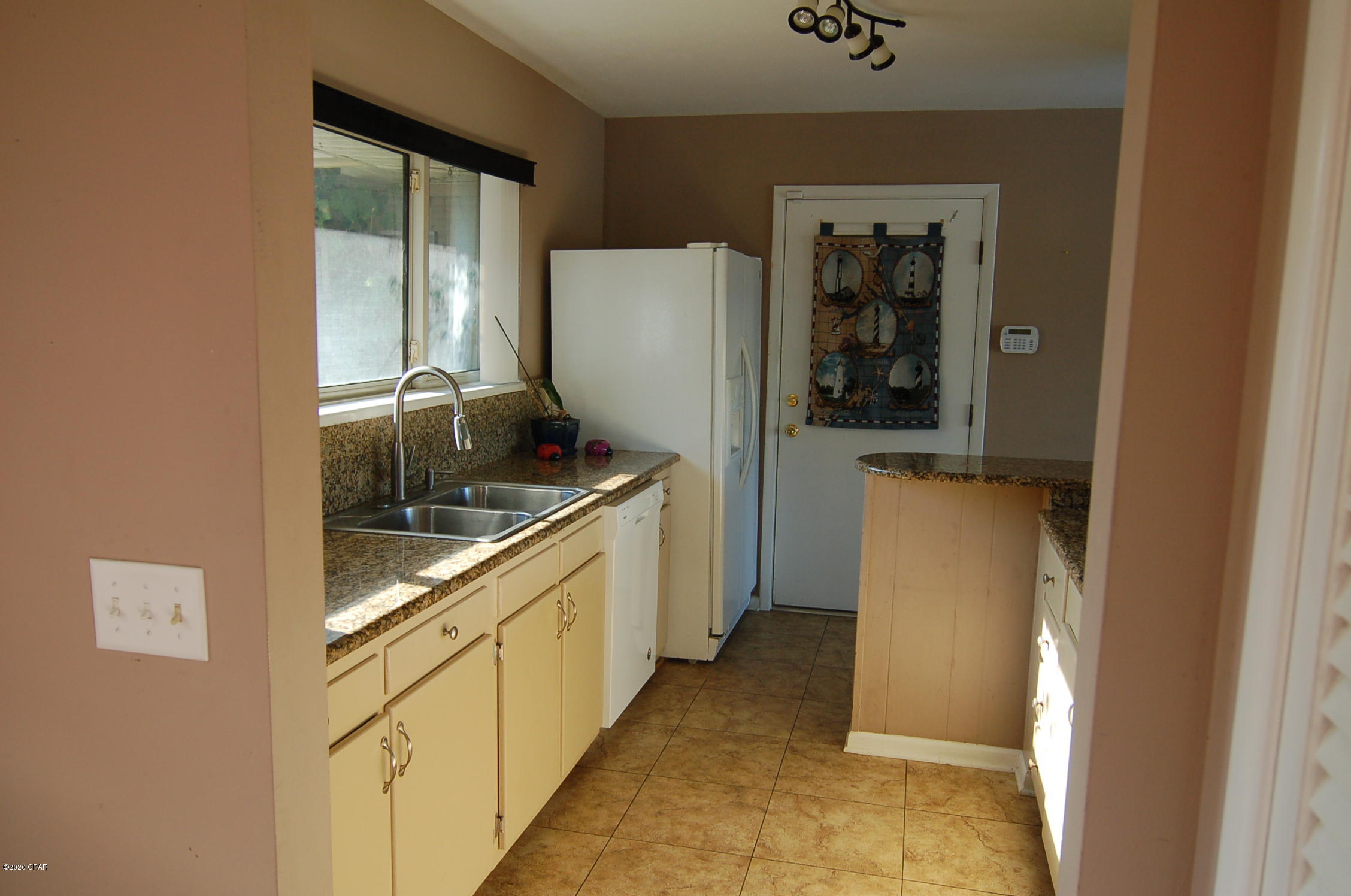 Colony Club - Residential