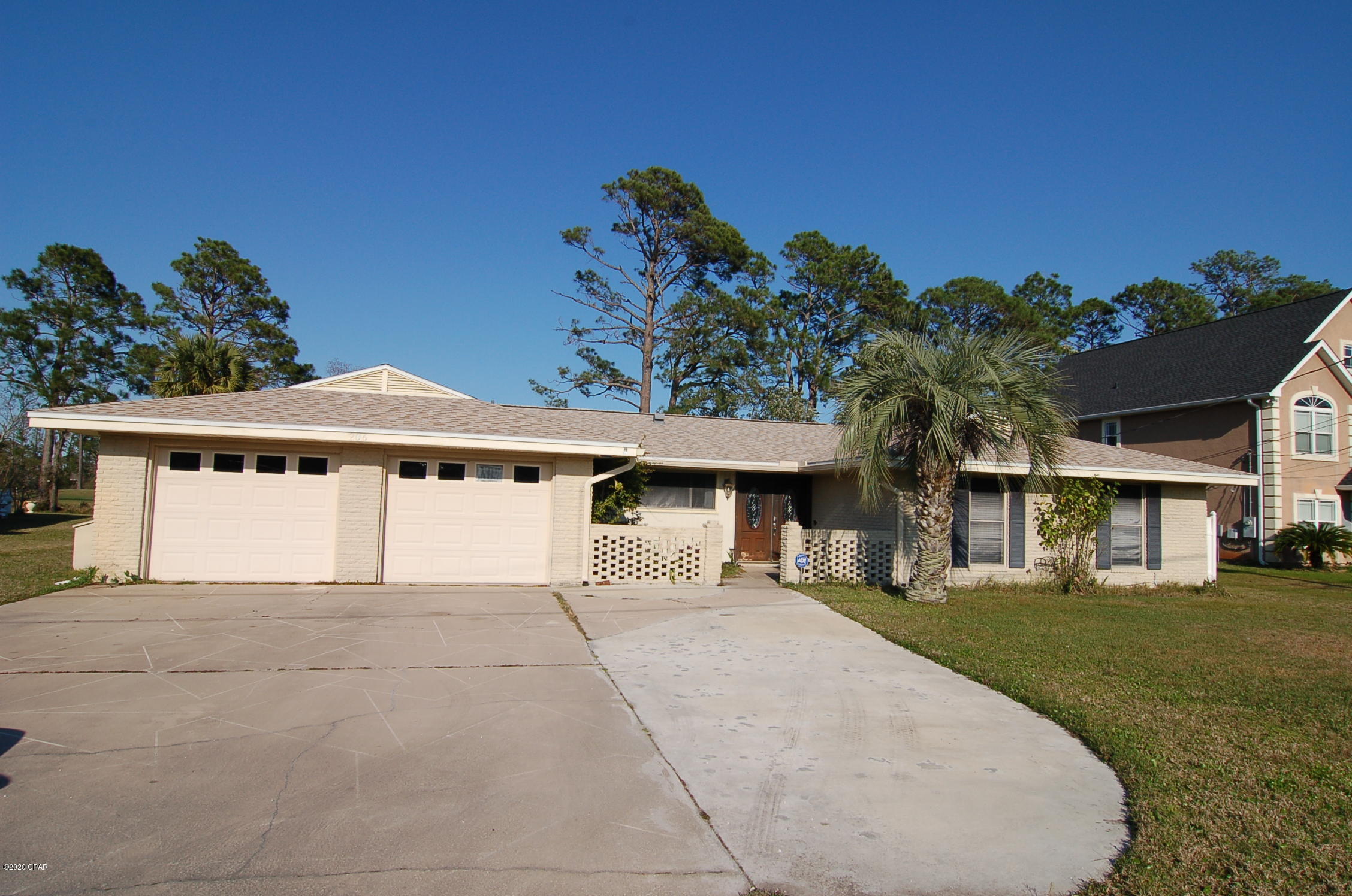 Colony Club - Residential