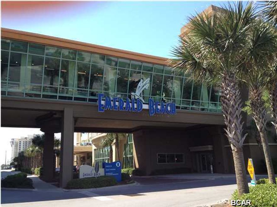 Beautifully furnished 7th floor 1 bd, 1ba condo(with hallway bunk bends) in one of the most desirable condo complexes on the beach! Top of the line furniture, not your typical ''beachy'' look. The resort features several pools, top of the line fitness center, convention hall, and the only complex on the beach with its own Starbucks in the lobby! Come see it today! (All info is approximate and should be verified)