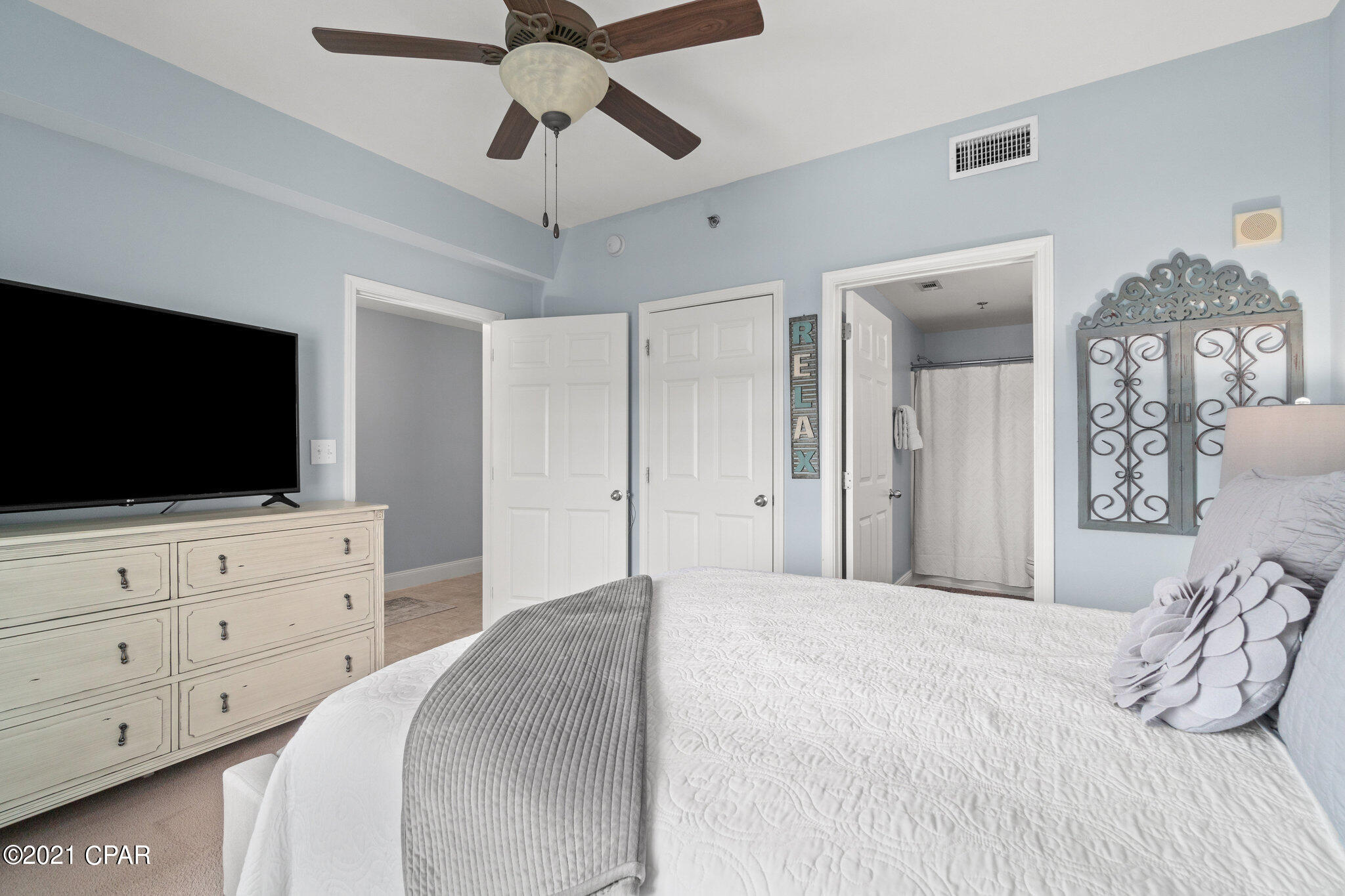 Laketown Wharf - Residential