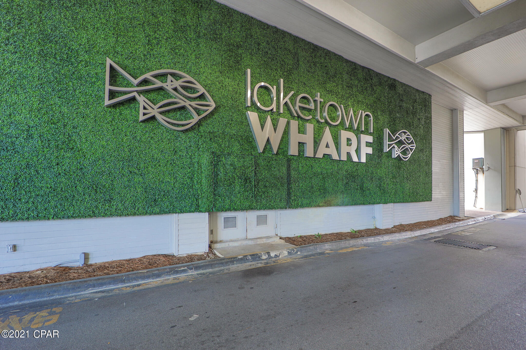 Laketown Wharf - Residential