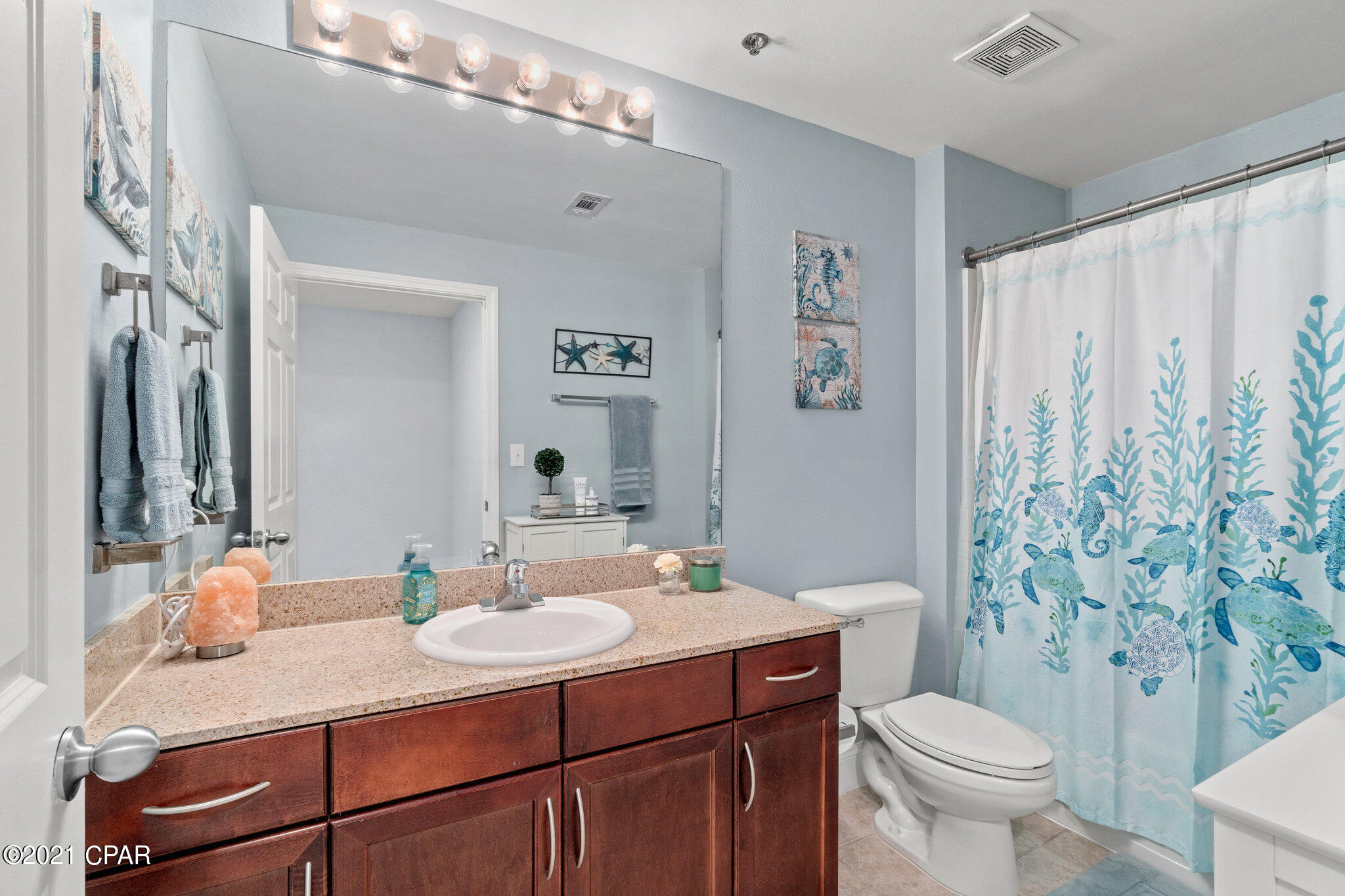 Laketown Wharf - Residential