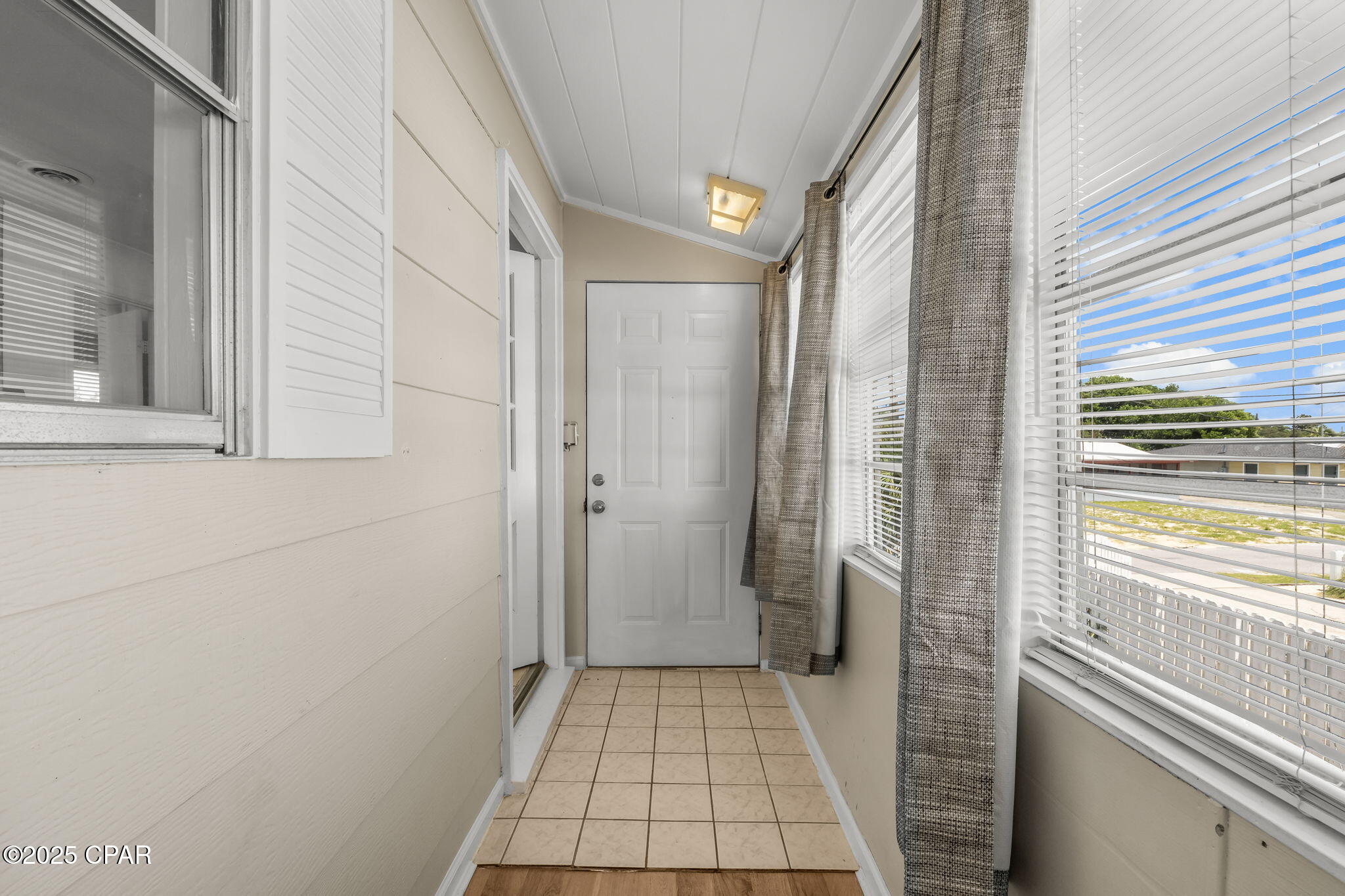 Kiska Beach - Residential