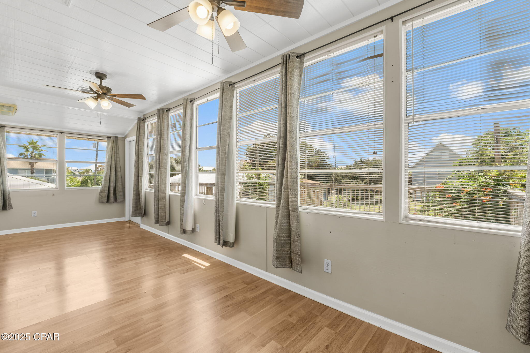 Kiska Beach - Residential