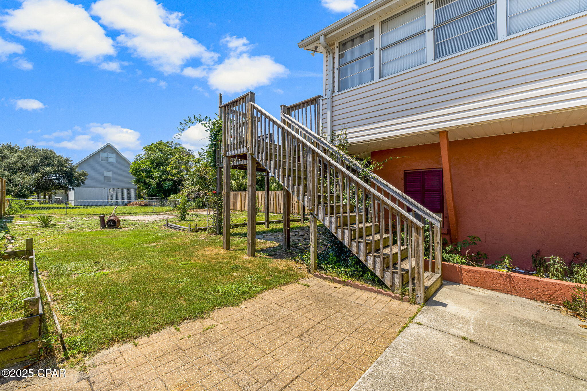 Kiska Beach - Residential