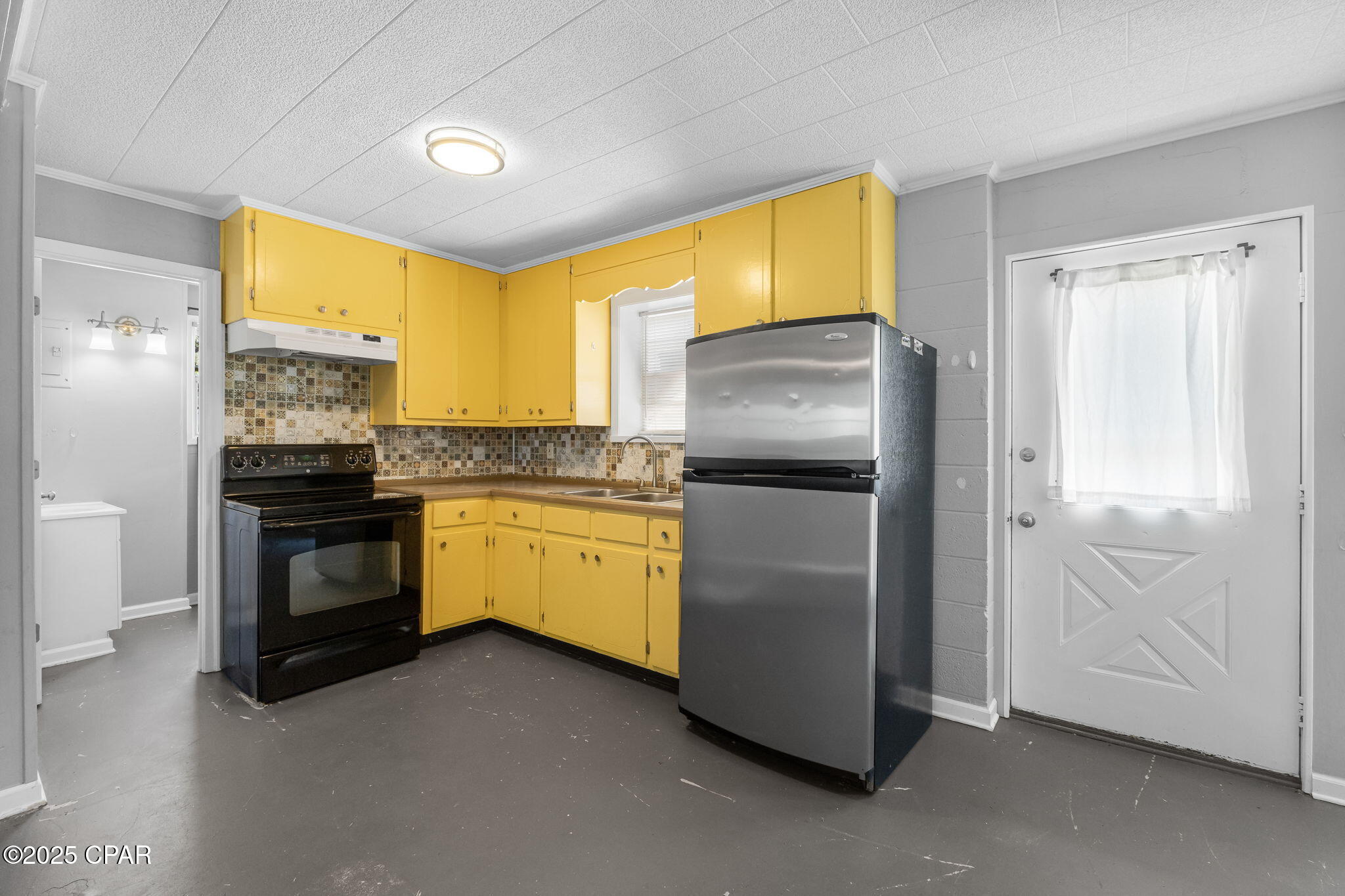 Kiska Beach - Residential