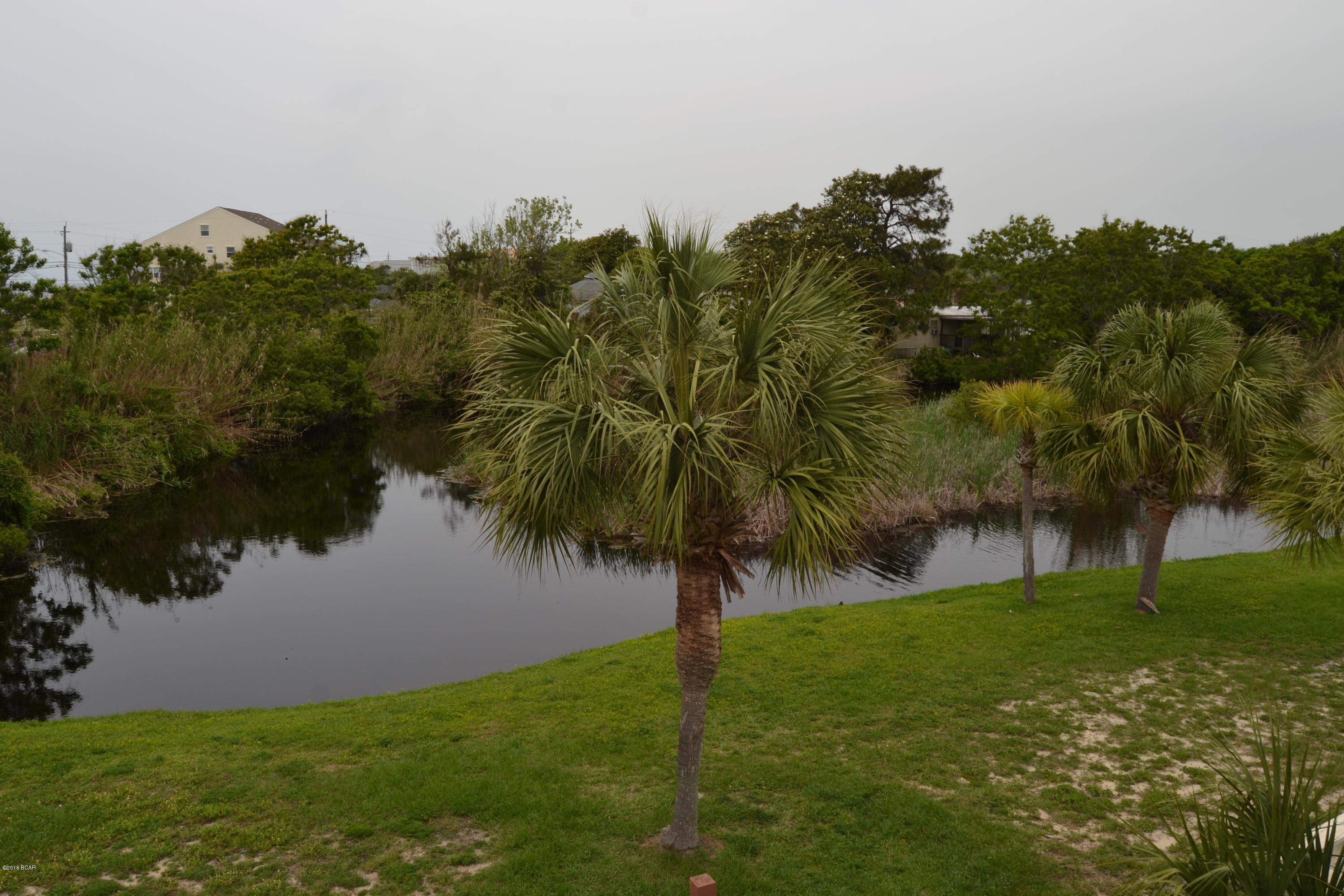 Villa Chateaus - Residential