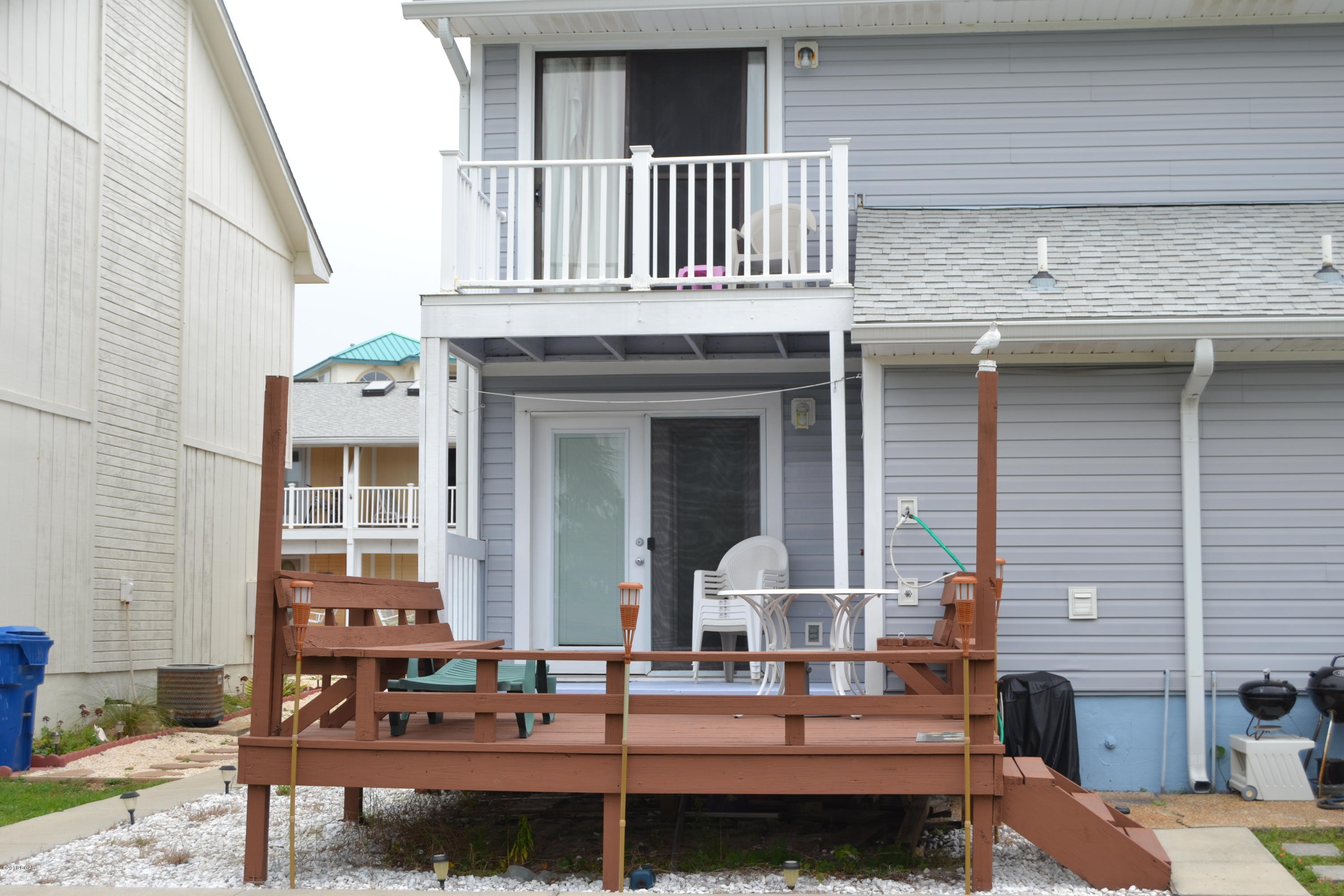 Villa Chateaus - Residential