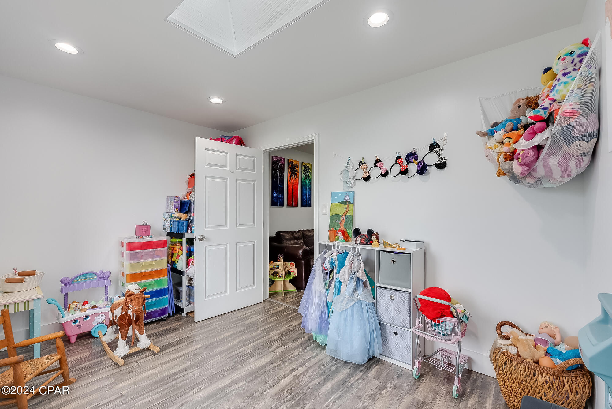 Forest Park East - Residential