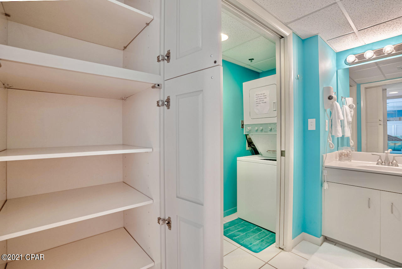 Long Beach Towers I - Residential