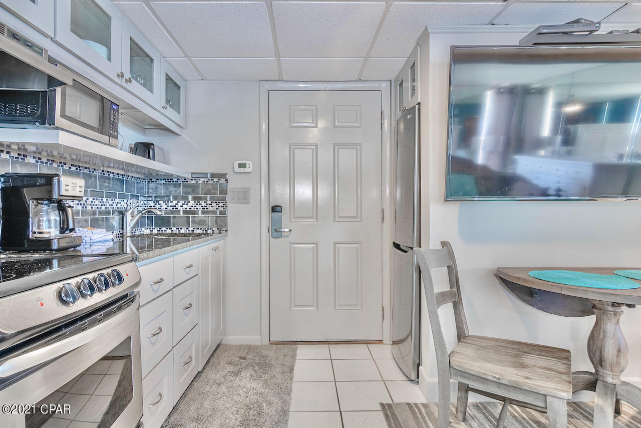 Long Beach Towers I - Residential