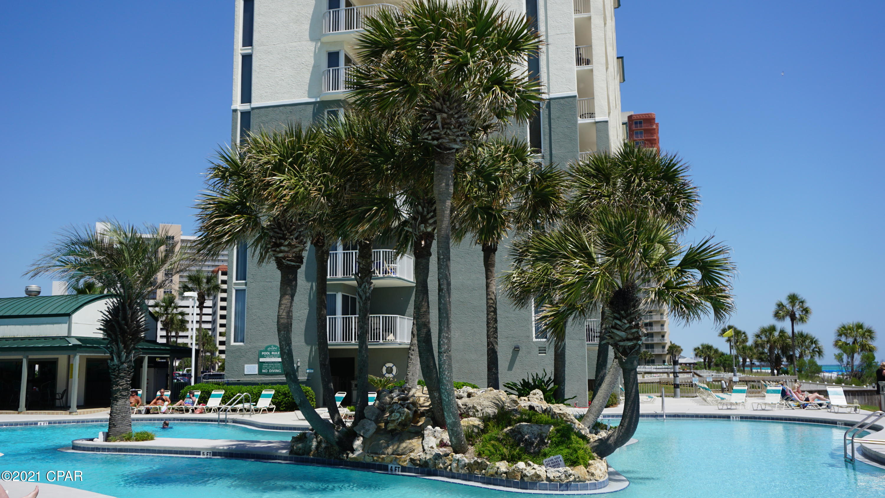 Long Beach Towers I - Residential