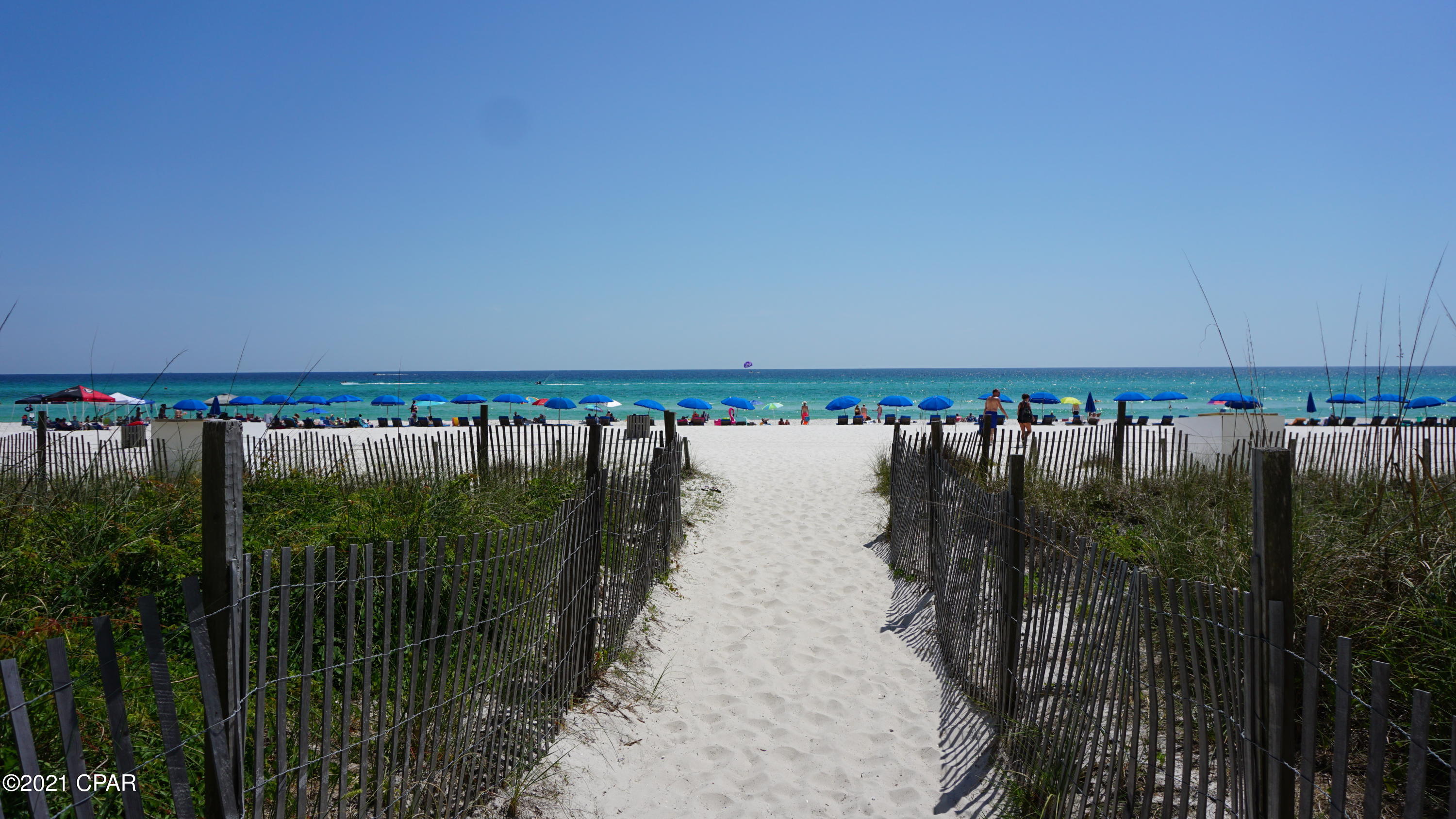 Long Beach Towers I - Residential