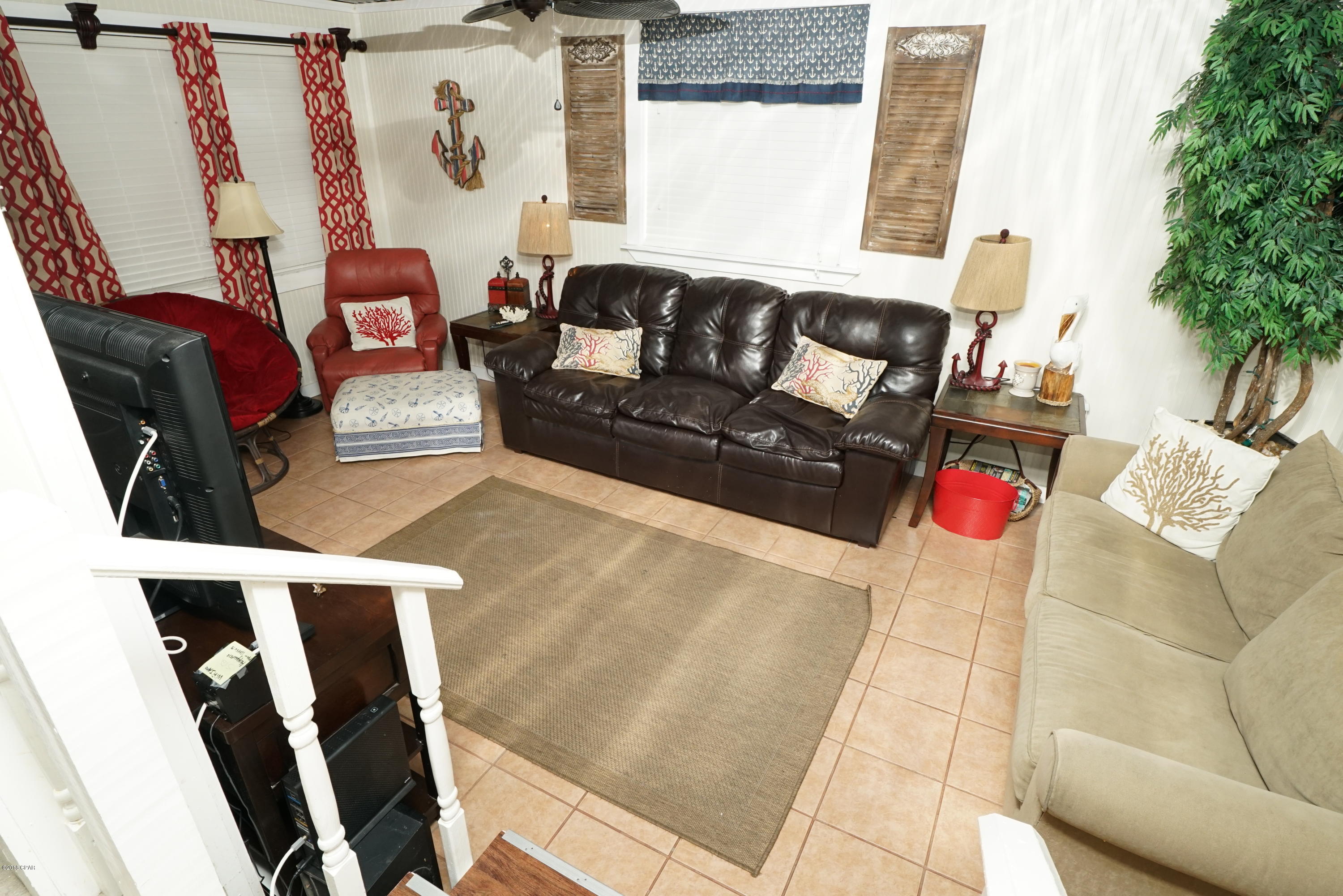 Venture Out Travel Trail - Residential