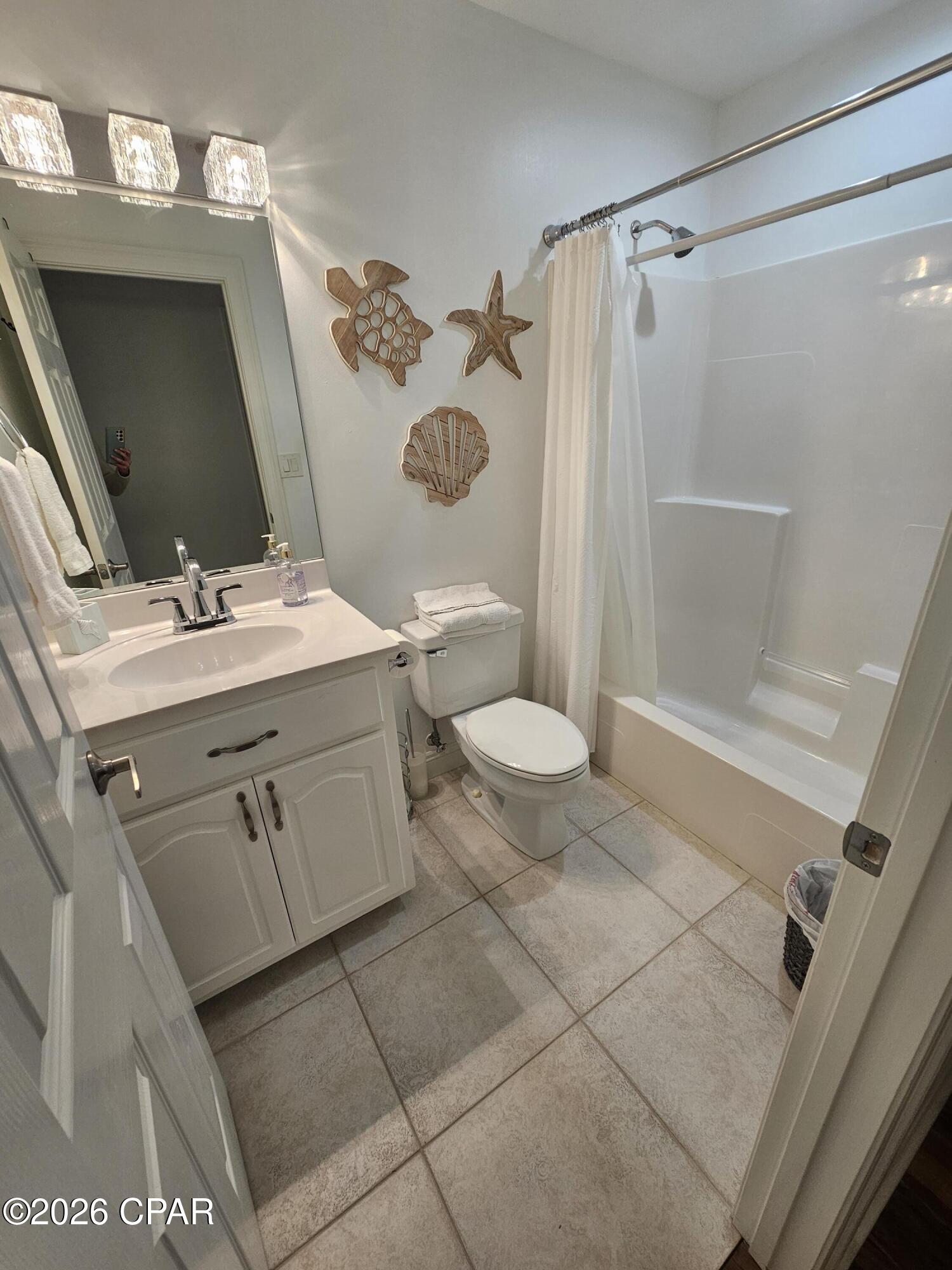 Lagoon Estates - Residential Lease