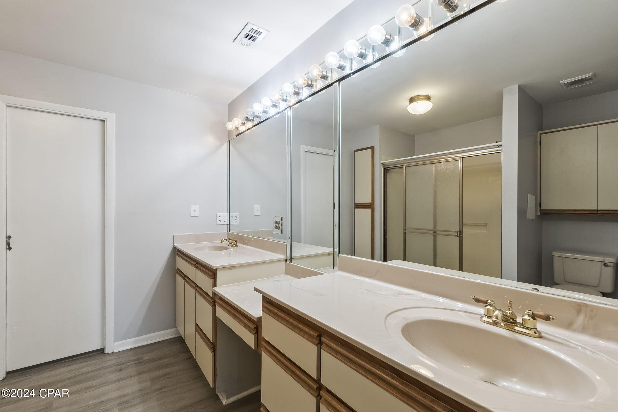 Colony Club Hrbr Ph 1 - Residential