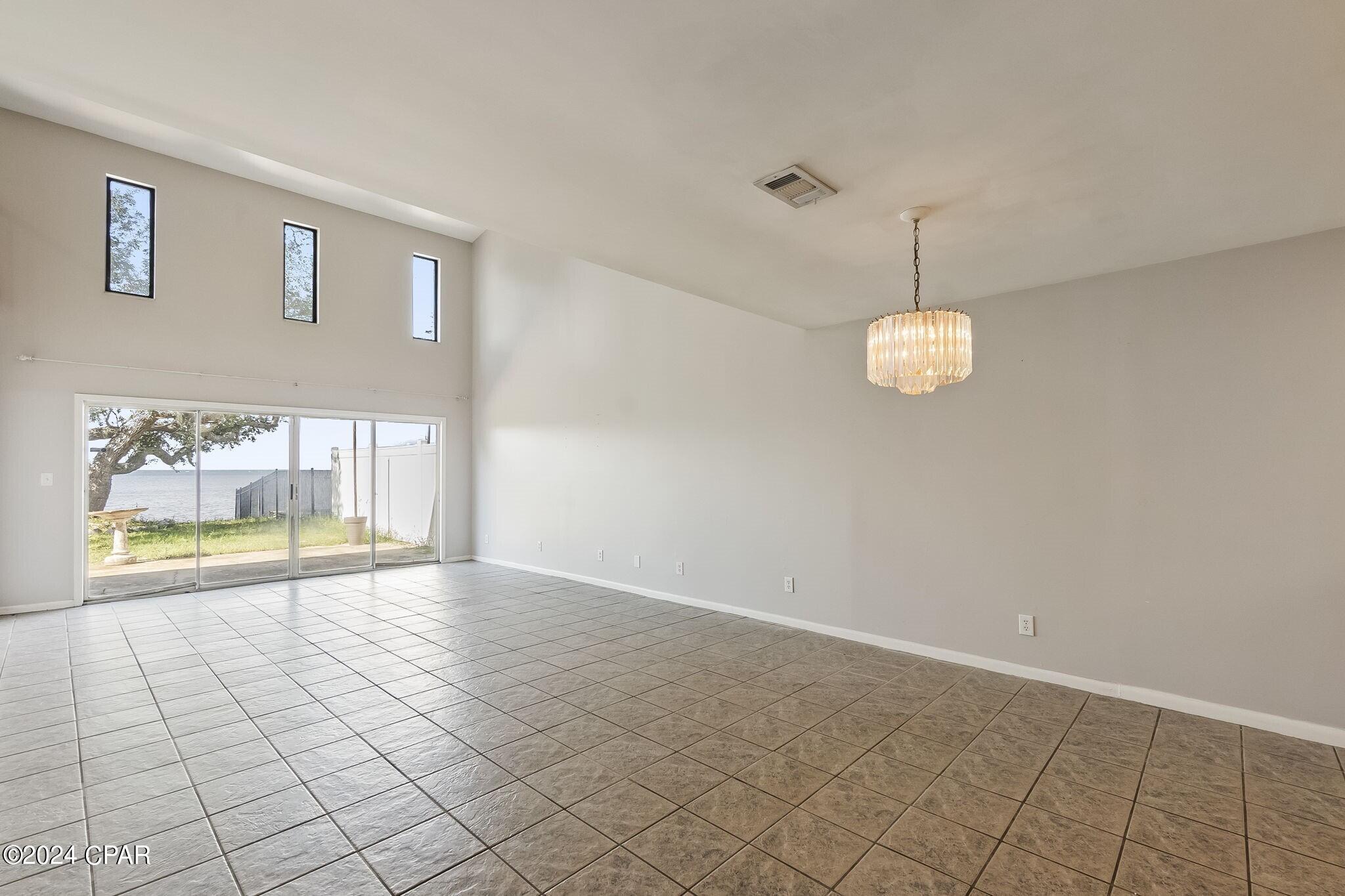 Colony Club Hrbr Ph 1 - Residential