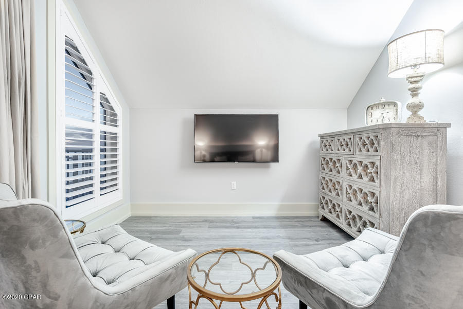 Bel Air - Residential