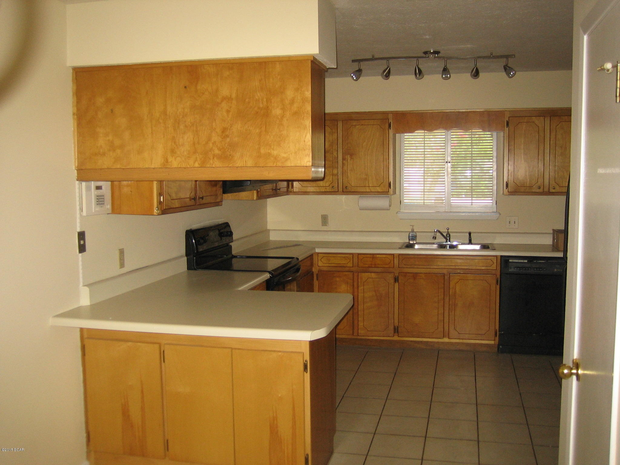 Caroline Add Unit 2 - Residential Lease