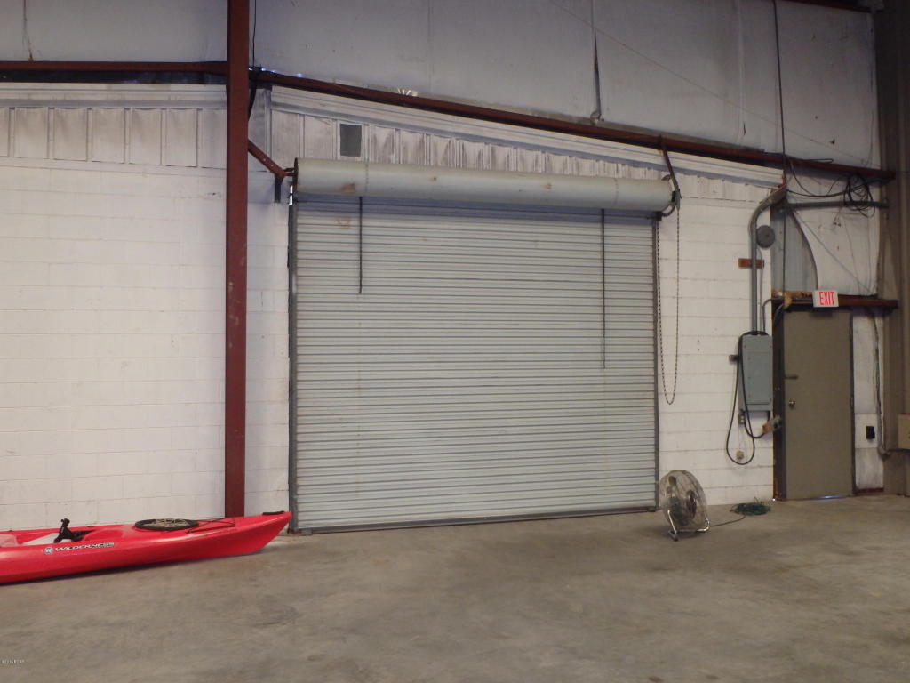 [No Recorded Subdiv] - Commercial Lease