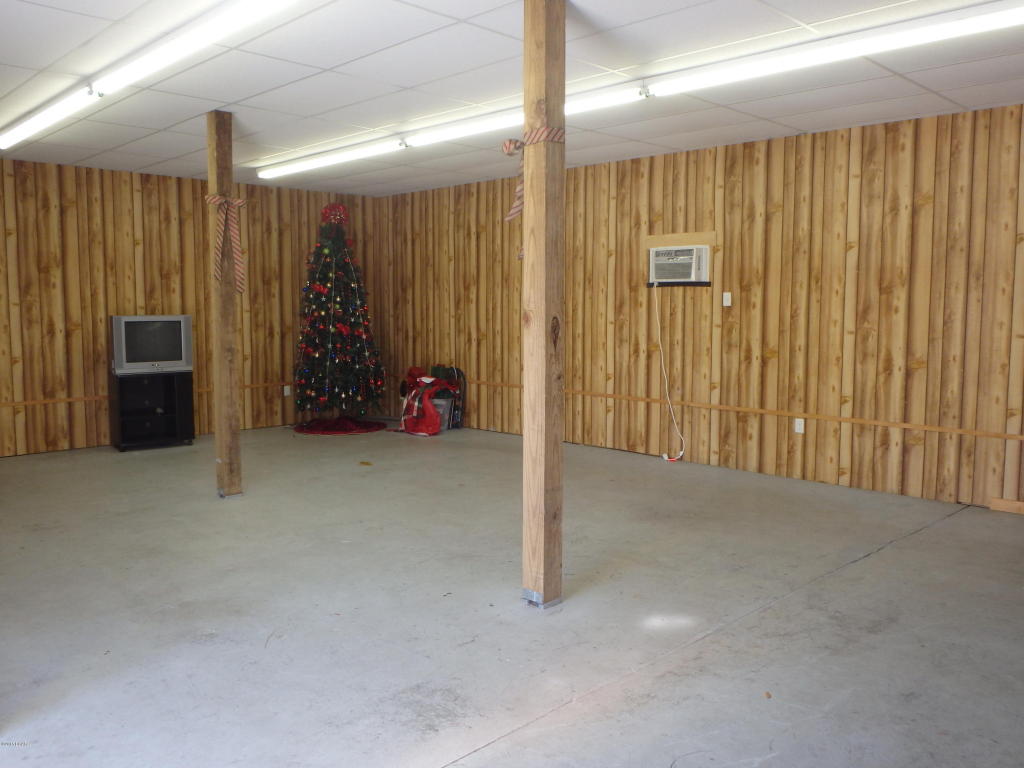 [No Recorded Subdiv] - Commercial Lease