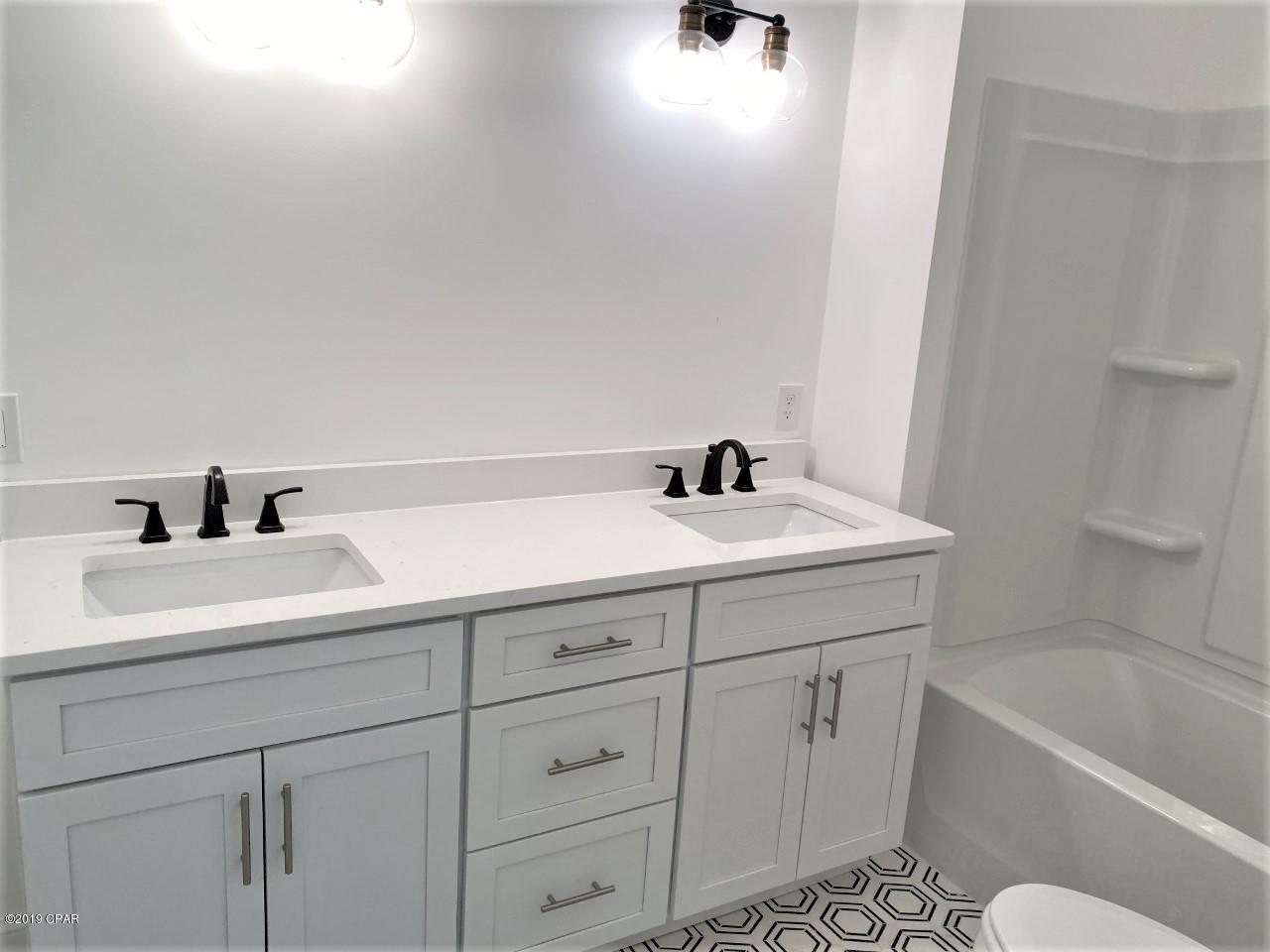 Sudduths 1st Add - Residential