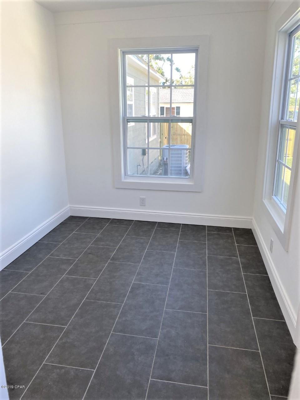 Sudduths 1st Add - Residential