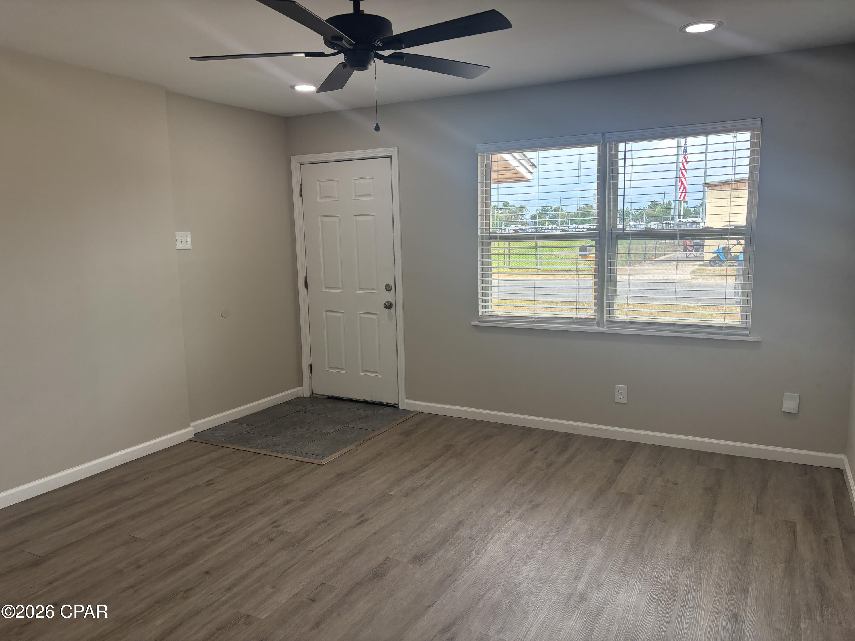 [No Recorded Subdiv] - Residential Lease