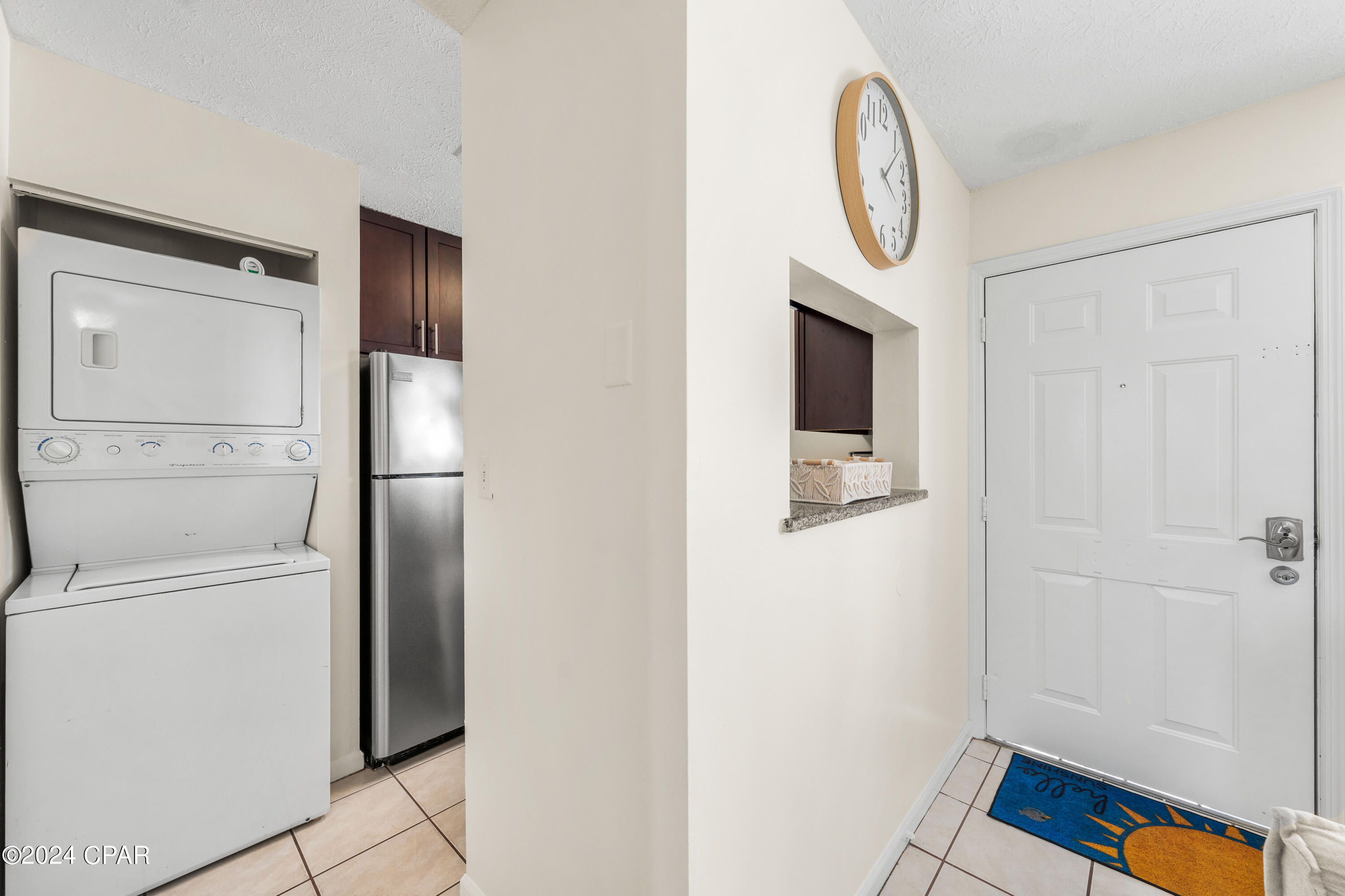 Panama City Beach, Florida 32413, United States, 2 Bedrooms Bedrooms, ,1 BathroomBathrooms,Residential,Pending,61056