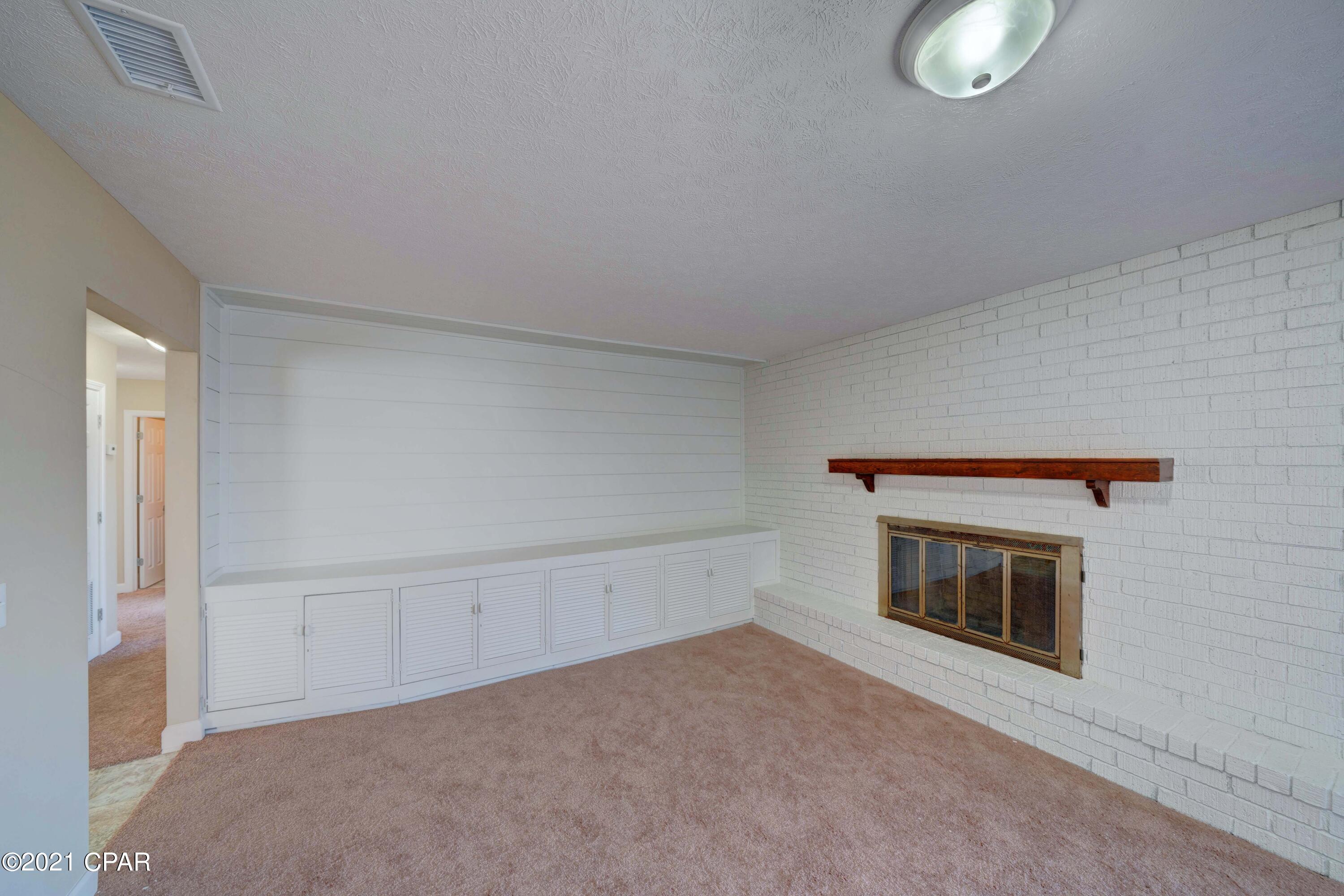 Belaire Estates Replat - Residential