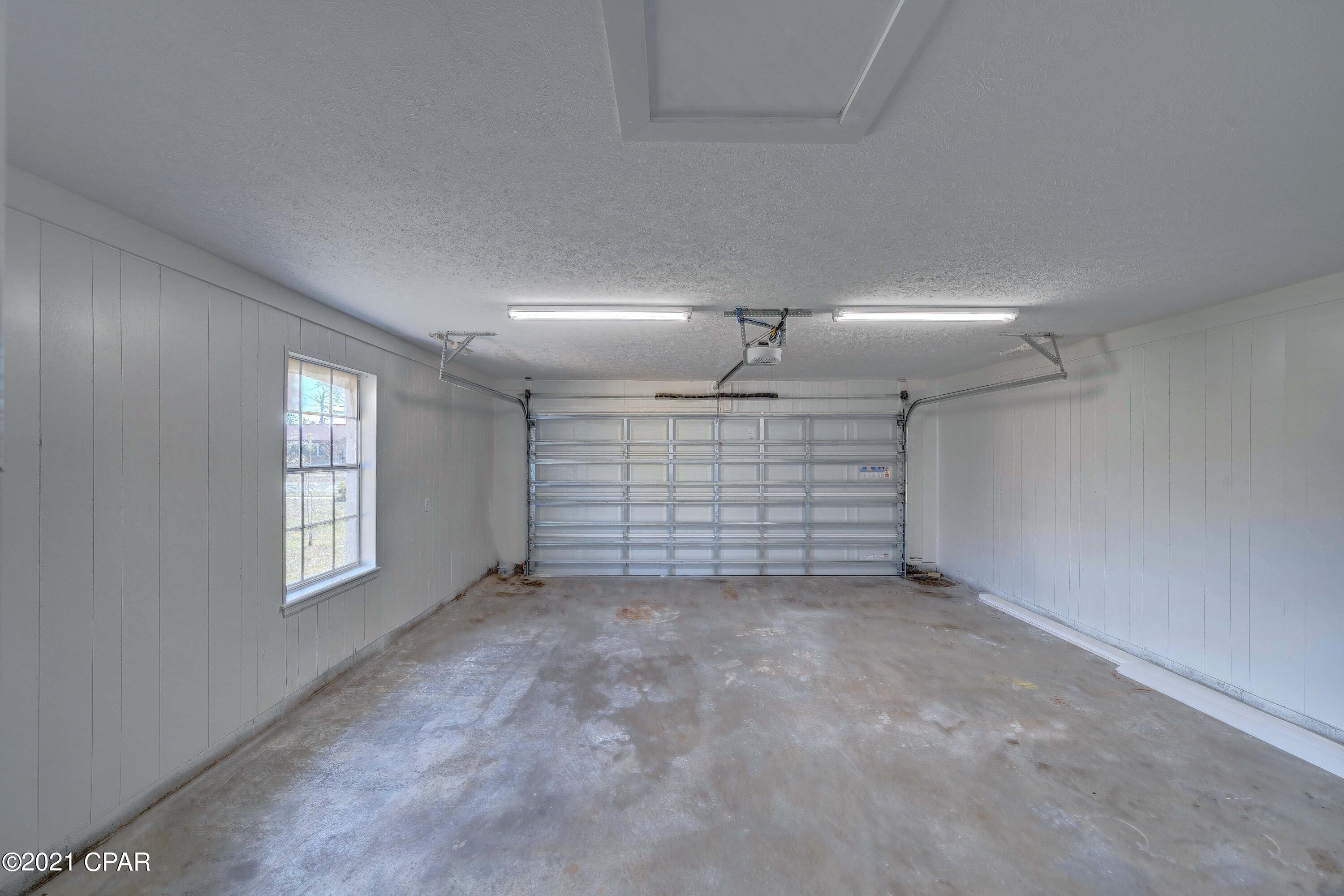 Belaire Estates Replat - Residential