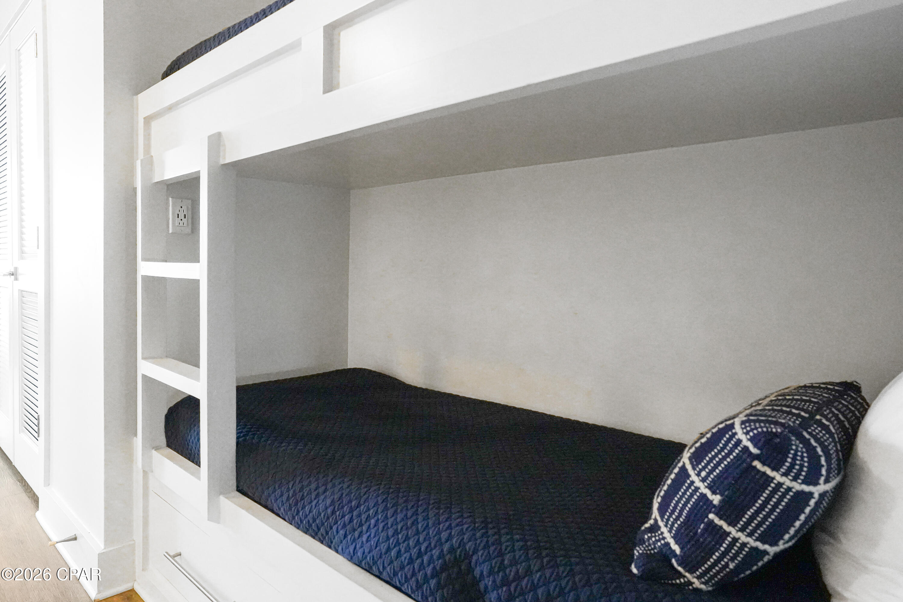 Calypso Towers III - Residential