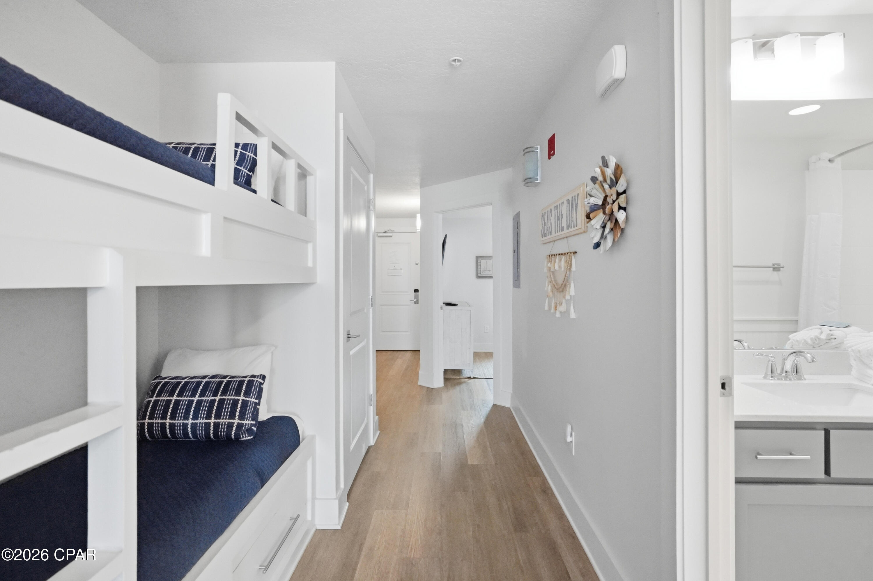 Calypso Towers III - Residential