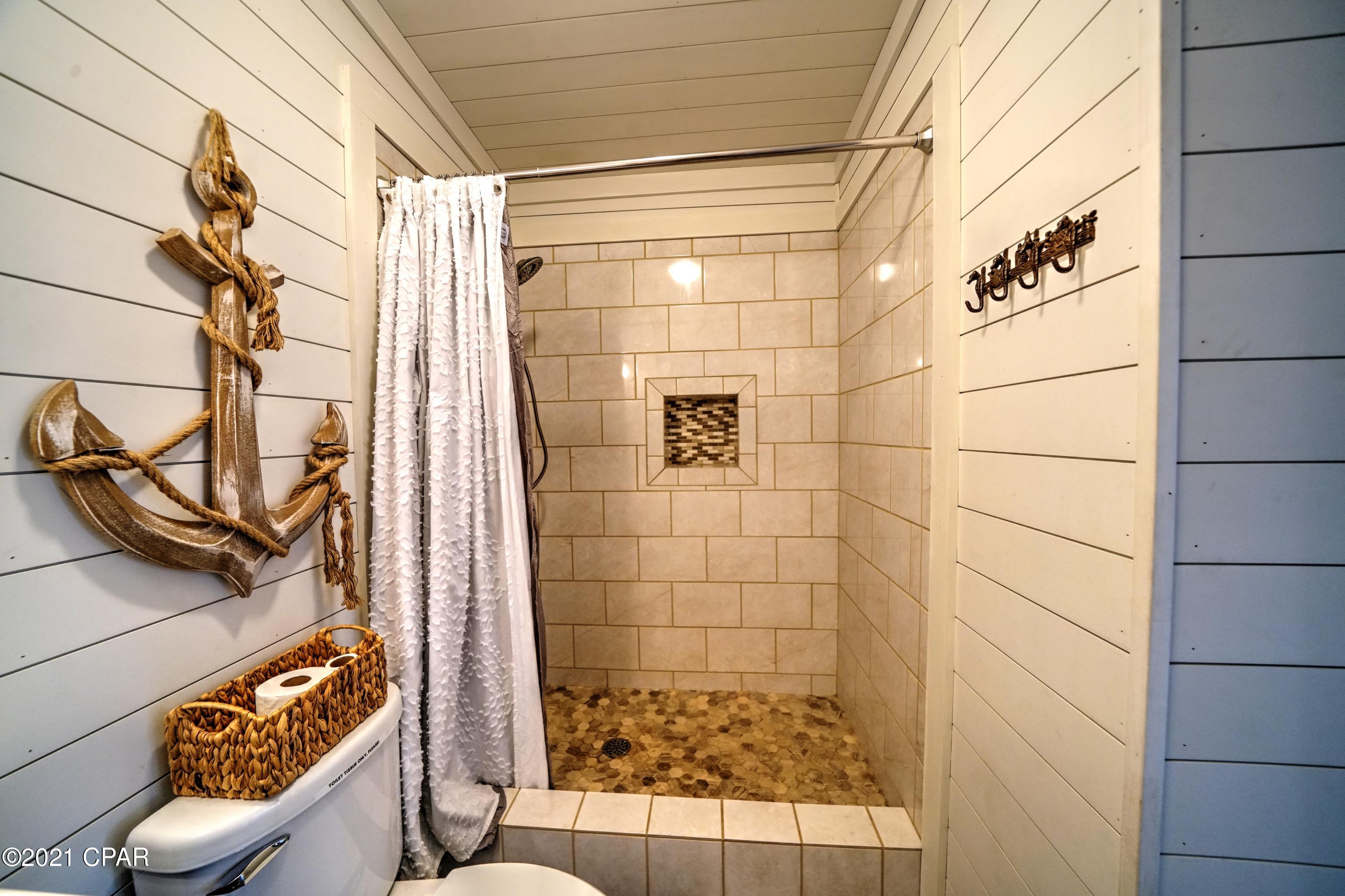 Venture Out Travel Trail - Residential