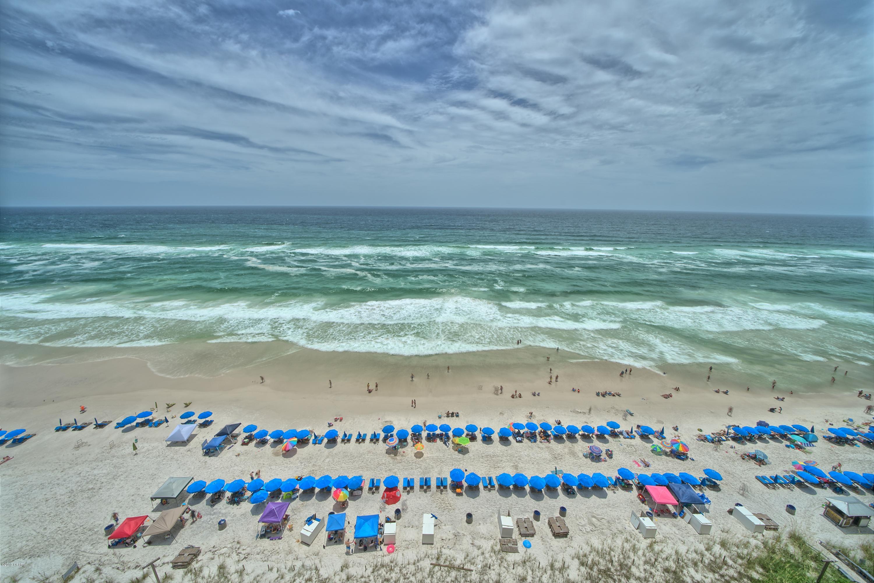 Splash Condo - Residential